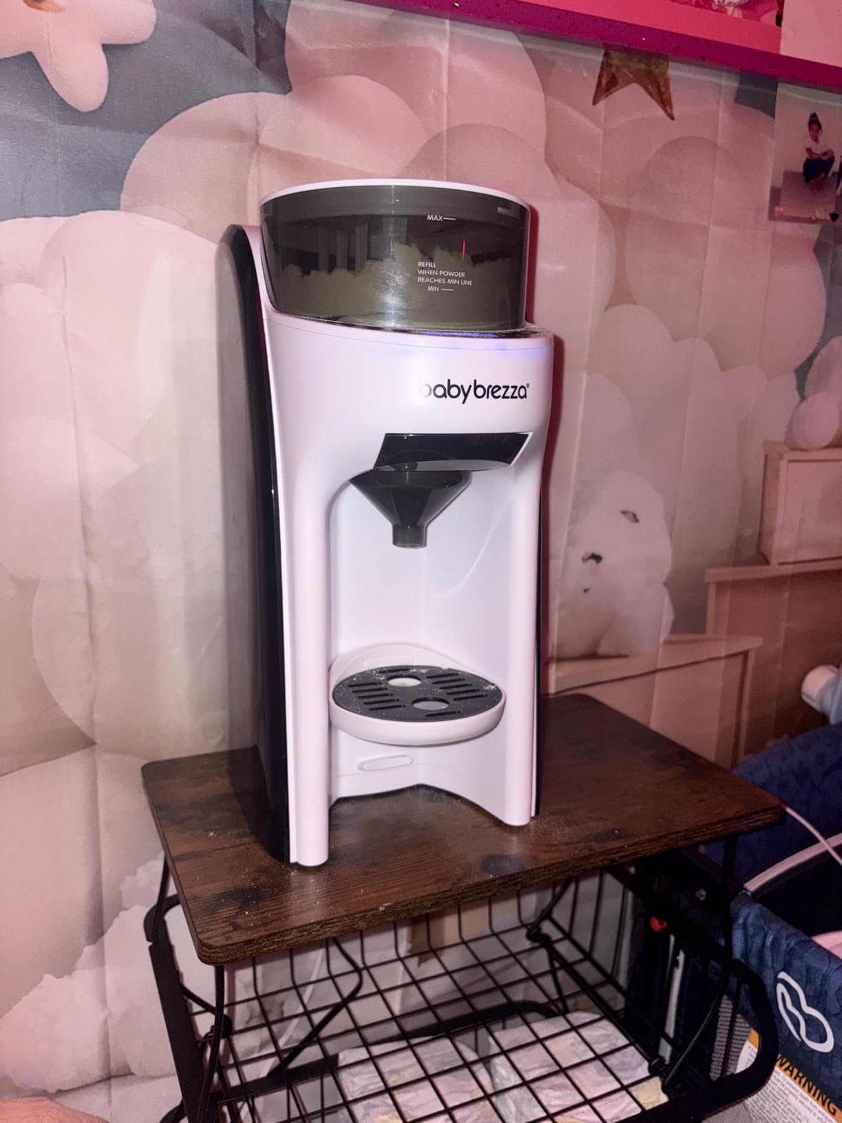Baby Brezza New and Improved Formula Pro Advanced Formula Dispenser Machine - Automatically Mix a Warm Formula Bottle Instantly - Easily Make Bottle with Automatic Powder Blending, White customer photo 2