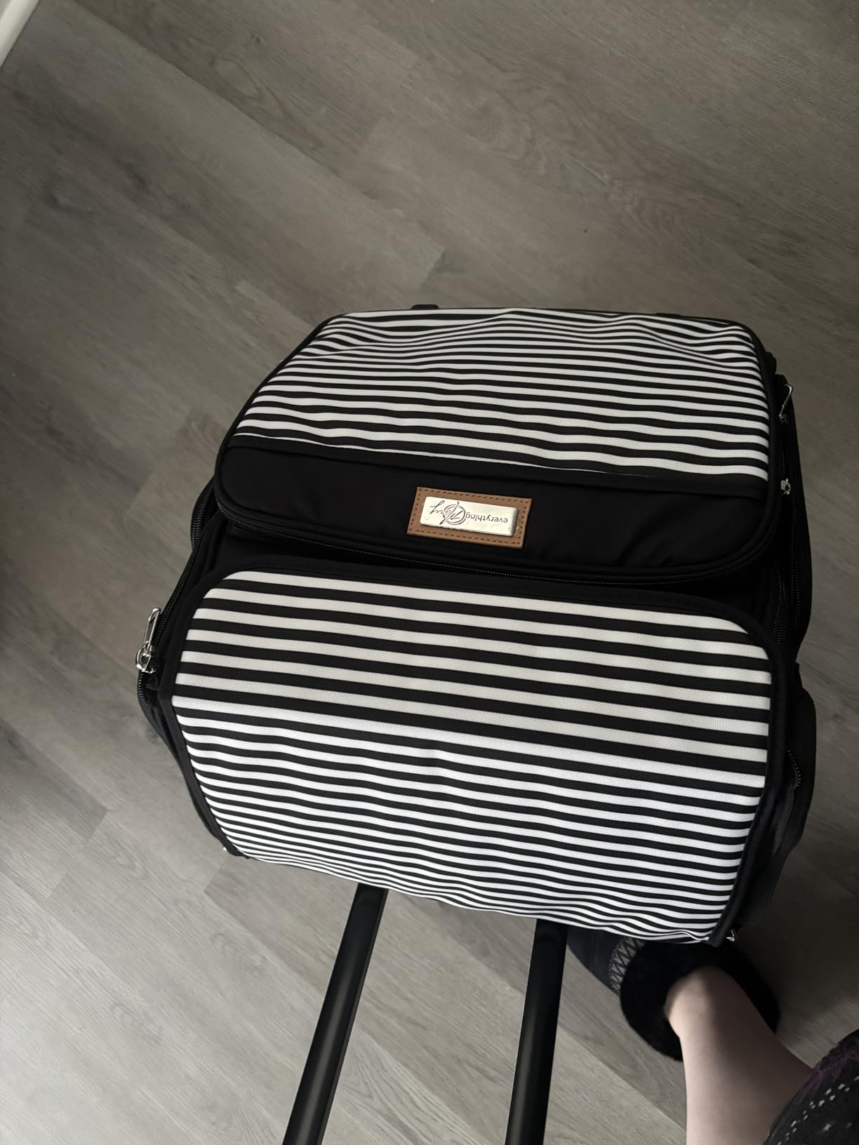 Everything Mary Rolling Scrapbook Tote - Black & Floral Trim Craft Bag with Wheels - Storage Organizer for Scrapbooking, Papercraft, Art Supplies & Craft Tools customer photo 1