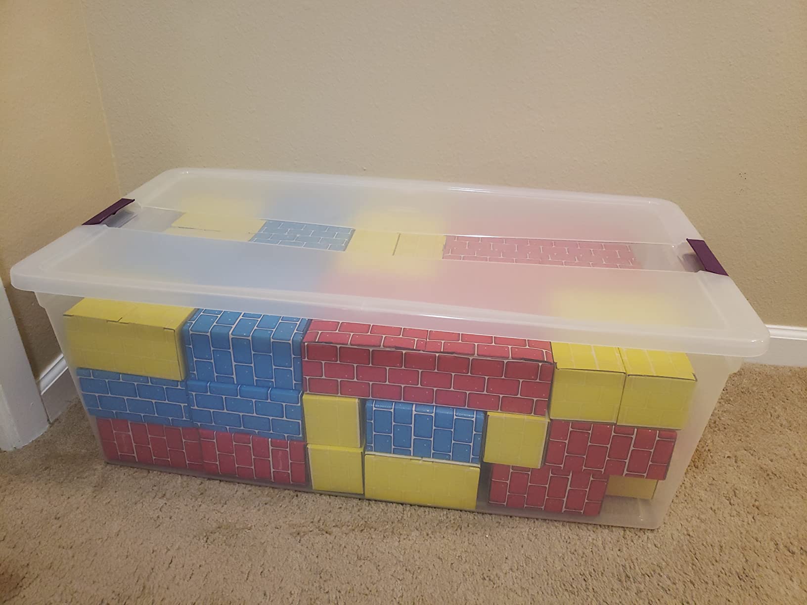 Melissa & Doug Jumbo Cardboard Blocks Building Set (40 pc) - Lightweight Building Toys and Montessori Toys for Toddlers and Preschool Learning Activities customer photo 1