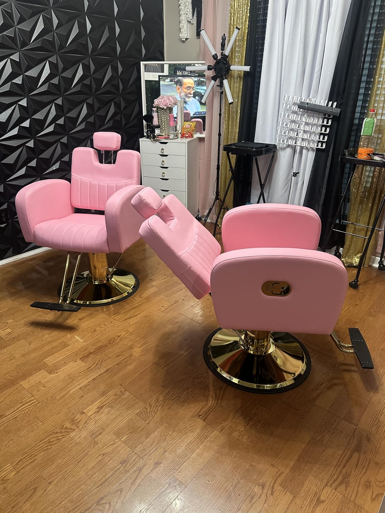 BarberPub Heavy Duty Reclining Barber Chair customer photo 2