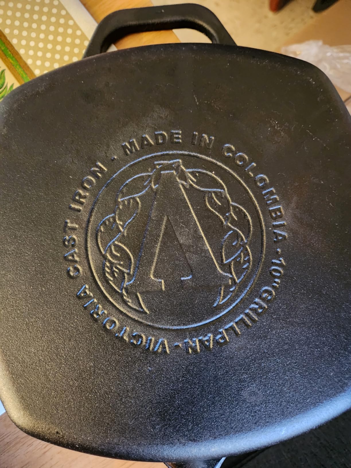 Victoria Cast Iron Square Grill Pan with Double Loop Handles, Made in Colombia, 10 Inches customer photo 2