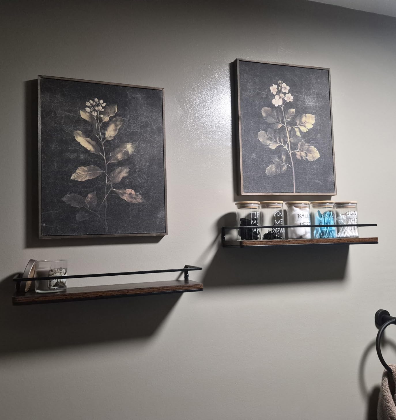 Meangood Floating Shelves Wall Mounted Set of 2, Rustic Wood Wall Storage Shelves for Bedroom, Living Room, Bathroom, Kitchen Torched Wood customer photo 1