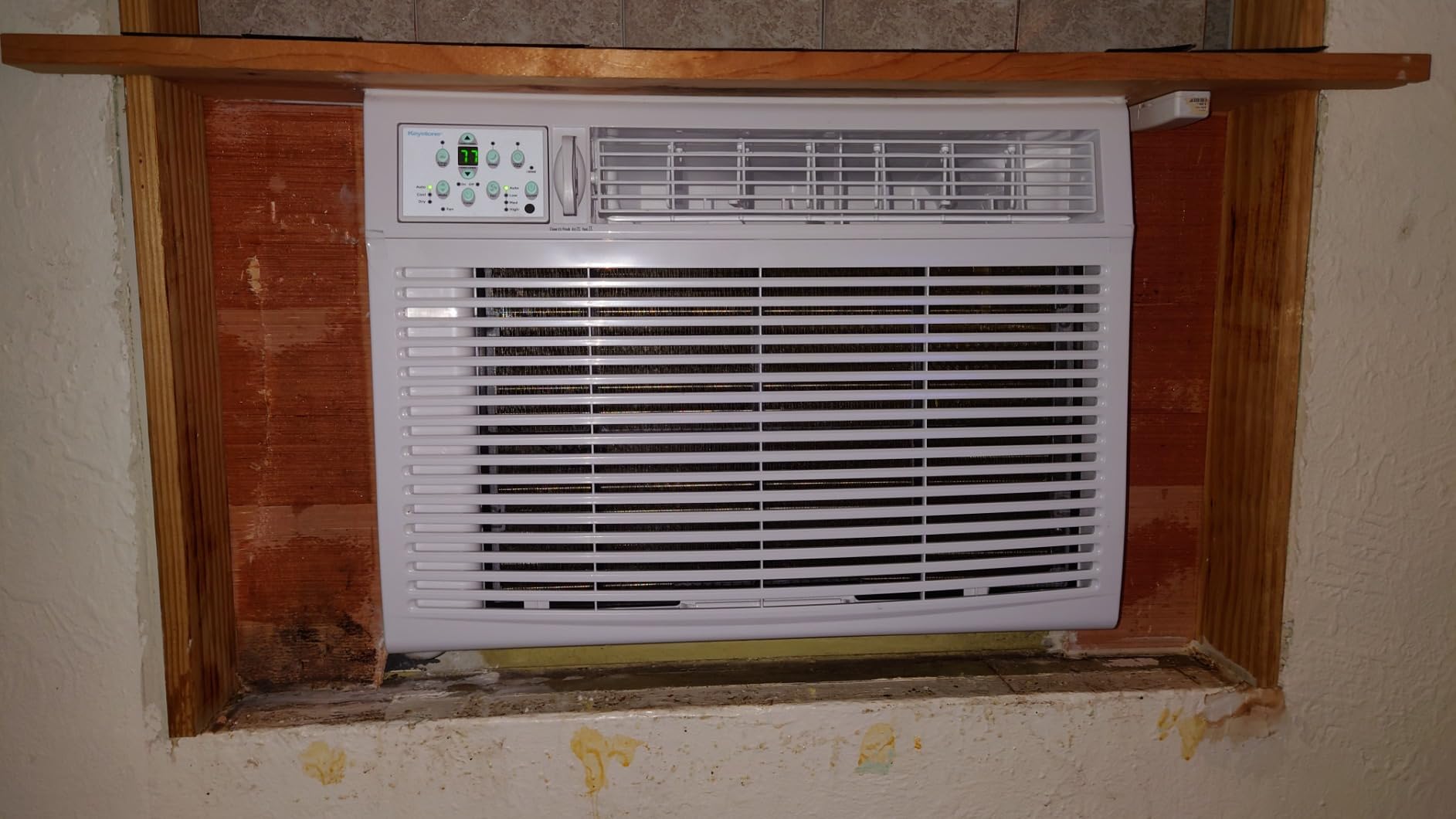 Keystone 18,000 BTU Window Air Conditioner and Dehumidifier, 230V, Window Unit Air Conditioners for Apartment, Living Room, Bedroom, Large Rooms up to 1000 Sq.Ft., Window Air Conditioner with Remote customer photo 2