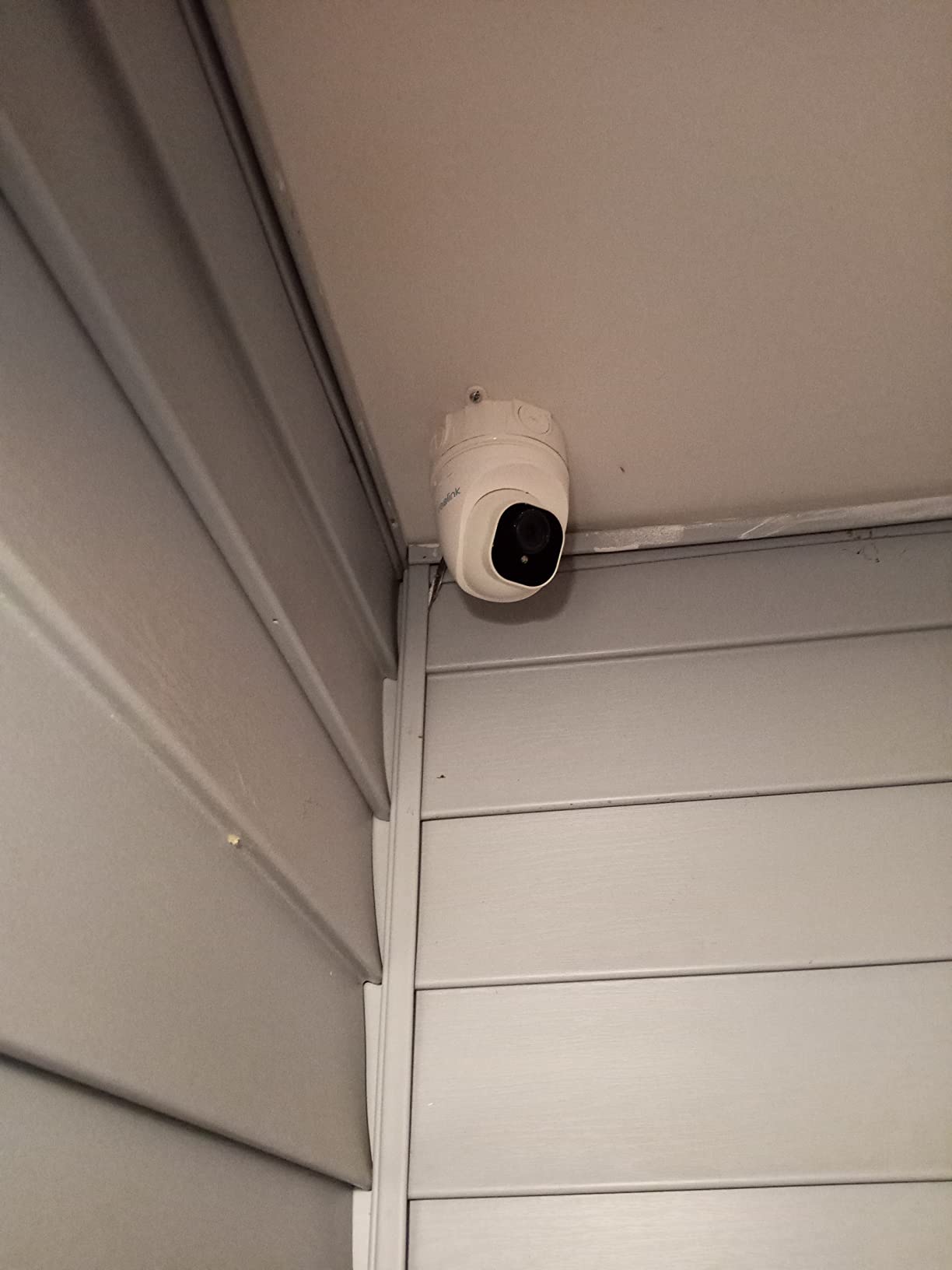 REOLINK 8CH 4K/8MP Security Dome Camera System with 2TB HDD RLK8-800D4 | 4pcs H.265 PoE Wired Turret Cameras with Person Vehicle Detection, 8CH NVR for 24-7 Recording High Bitrate & Clear Stream customer photo 2