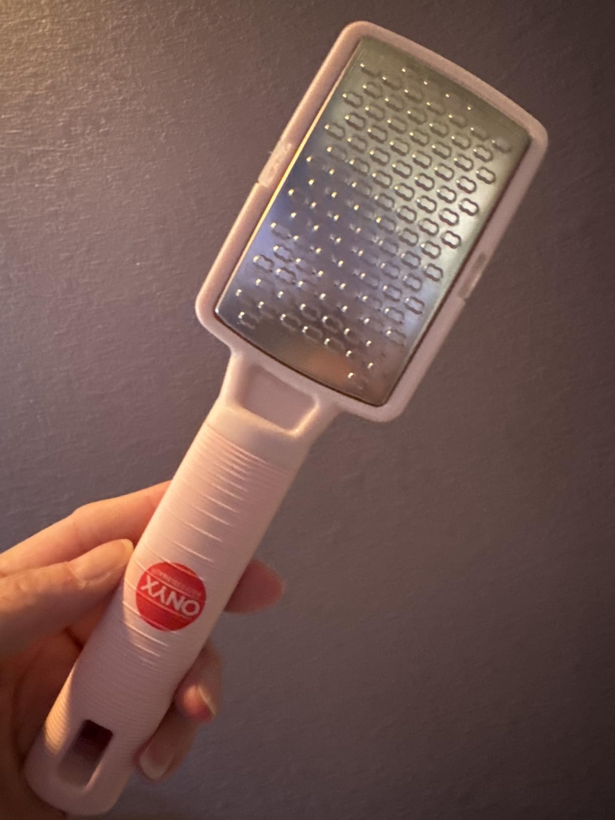 Onyx Professional Foot Rasp, No Mess Callus Remover for Feet, Includes Debris Catcher - Stainless Steel Foot Scrubber Dead Skin Remover, Lightweight Callus Shaver for Feet, Foot File, Pedicure customer photo 2