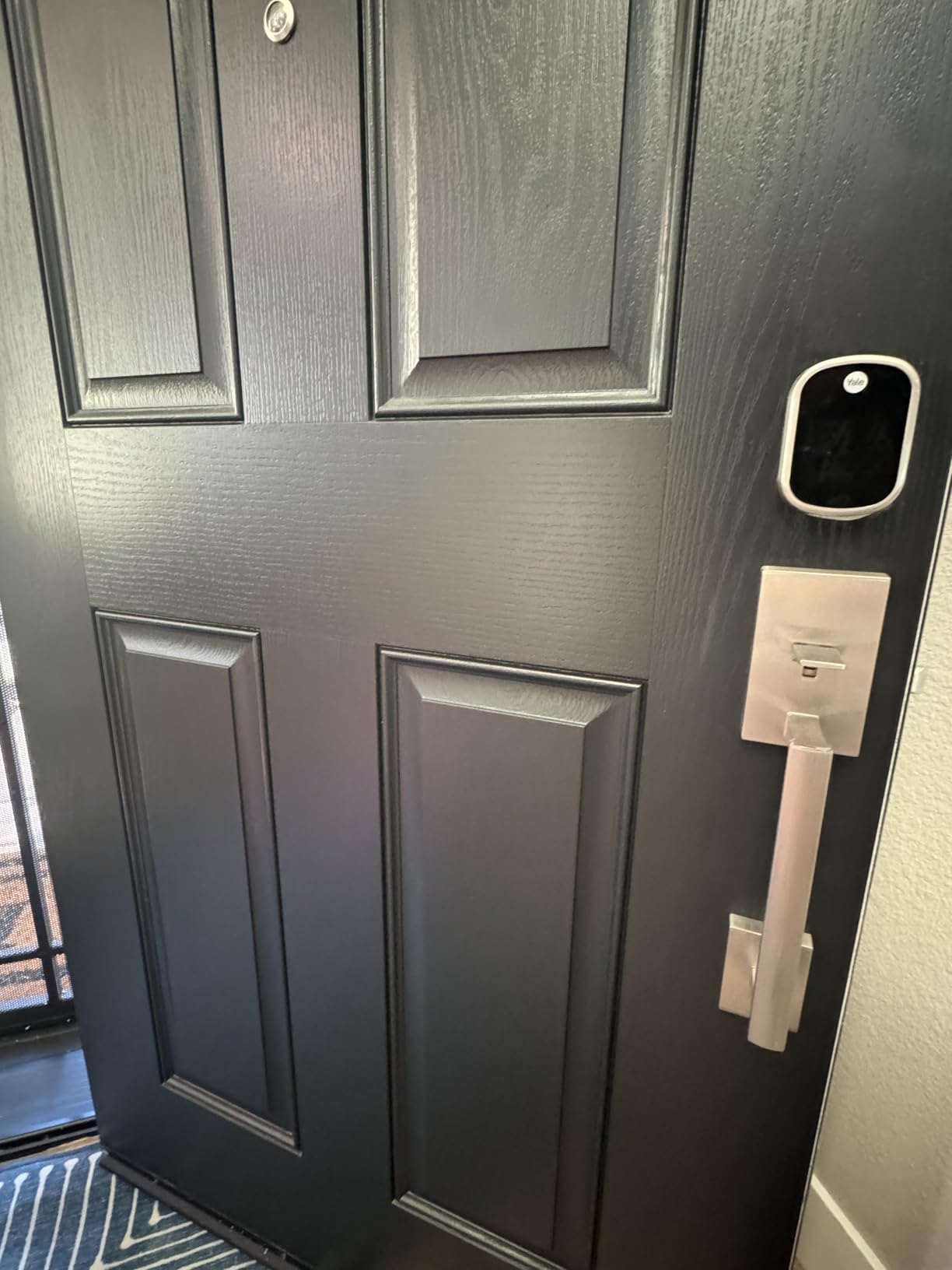 Kwikset San Clemente Front Door Handle No Lock, Entry Handleset Exterior with Interior Reversible Handed Lever, Non-Locking, Satin Nickel, Deadbolt Not Included, with Microban Protection customer photo 2