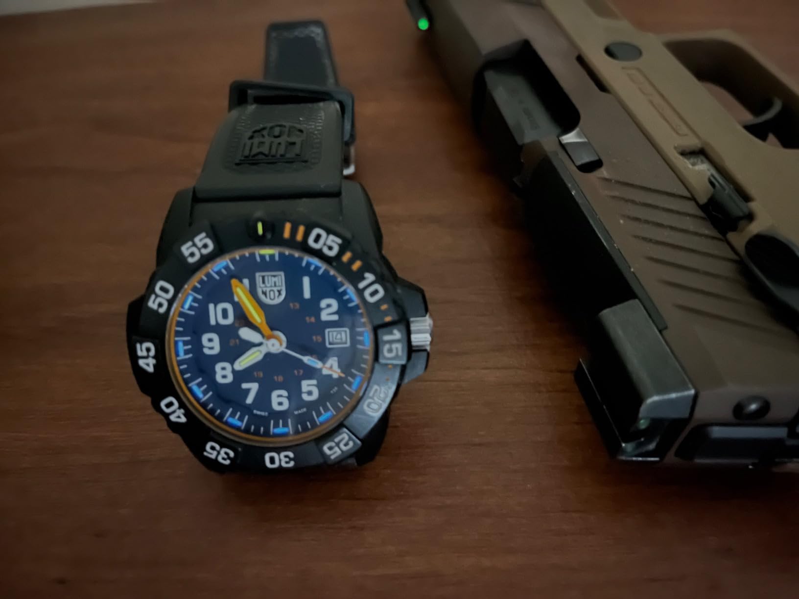 Luminox - Navy Seal - Men's Watch - Military Diving Watch - Chronograph - Water Resistant - Mens Watch - Date Function - 200 m - Mens Watches - Made in Switzerland customer photo 2