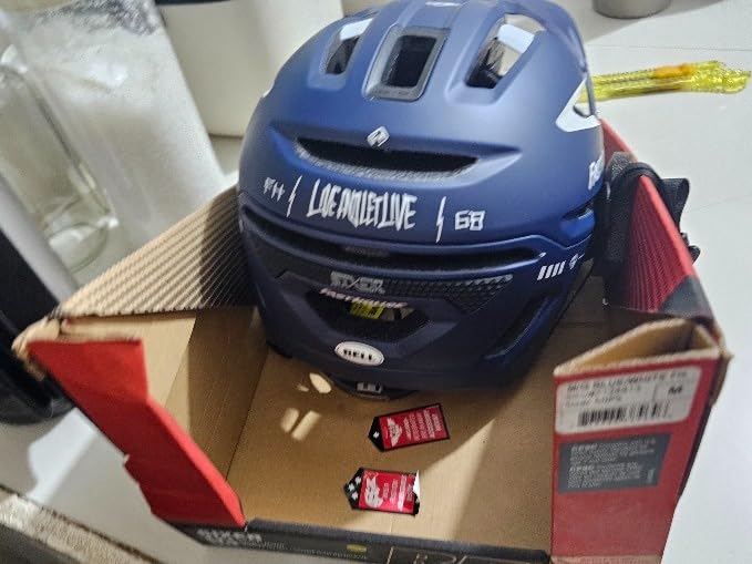 Bell Sixer MIPS customer photo 2