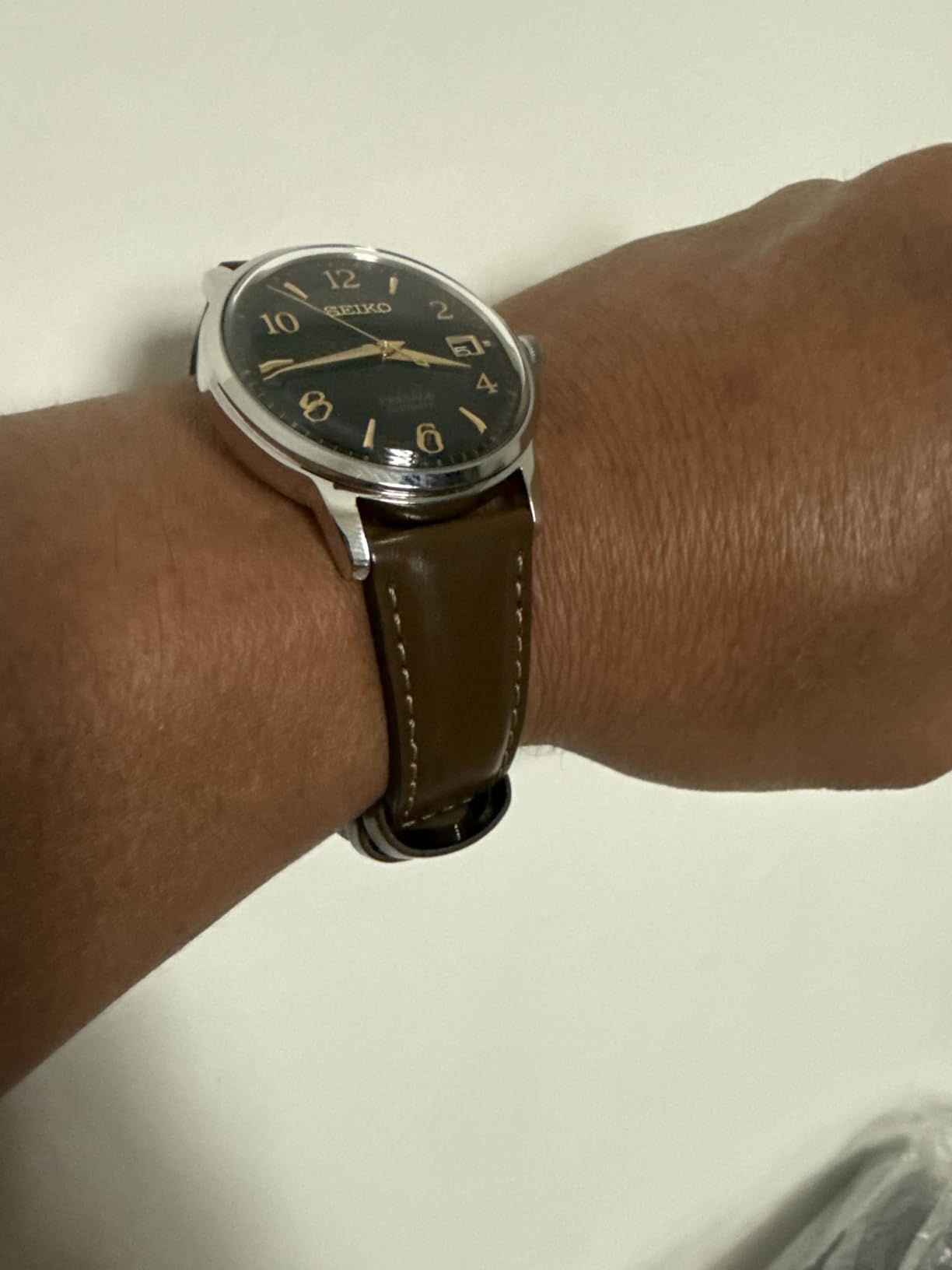 SEIKO Automatic Watch for Men - Presage Cocktail Time - Patterned with Golden Numerals and Date Calendar, 50m Water-Resistant customer photo 1