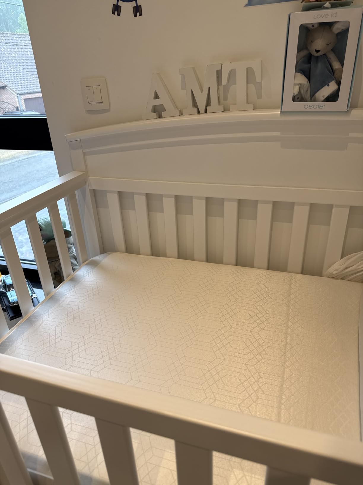 Sealy Baby 2 Stage Infant Crib Mattress Plus Toddler Bed Fit, Breathable, Resistant to Stain Cover, Dual Firmness & Lightweight, Posturepedic Grace customer photo 1