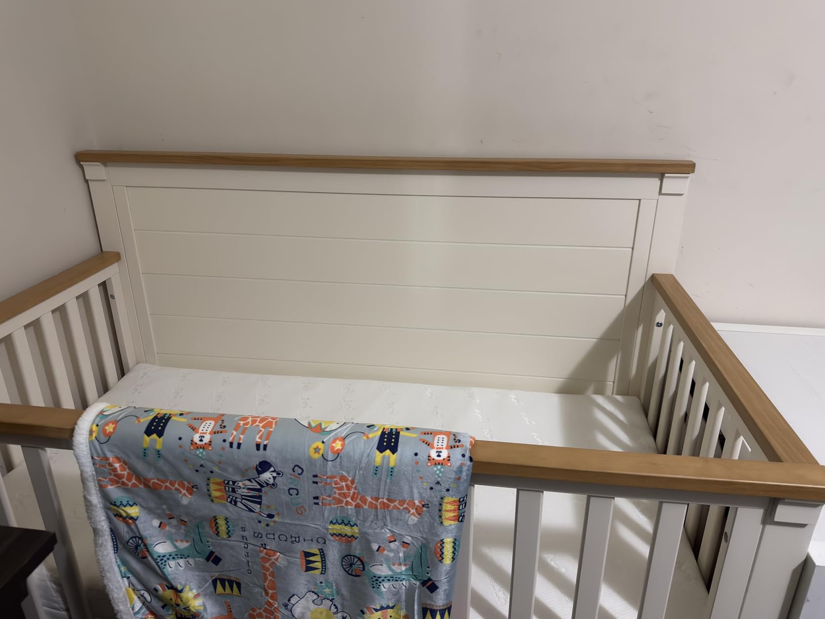 Babelio Breathable Crib Mattress, Dual-Sided, Memory Foam, Waterproof, Removable and Machine-Washable Cover, for Toddler and Baby 52