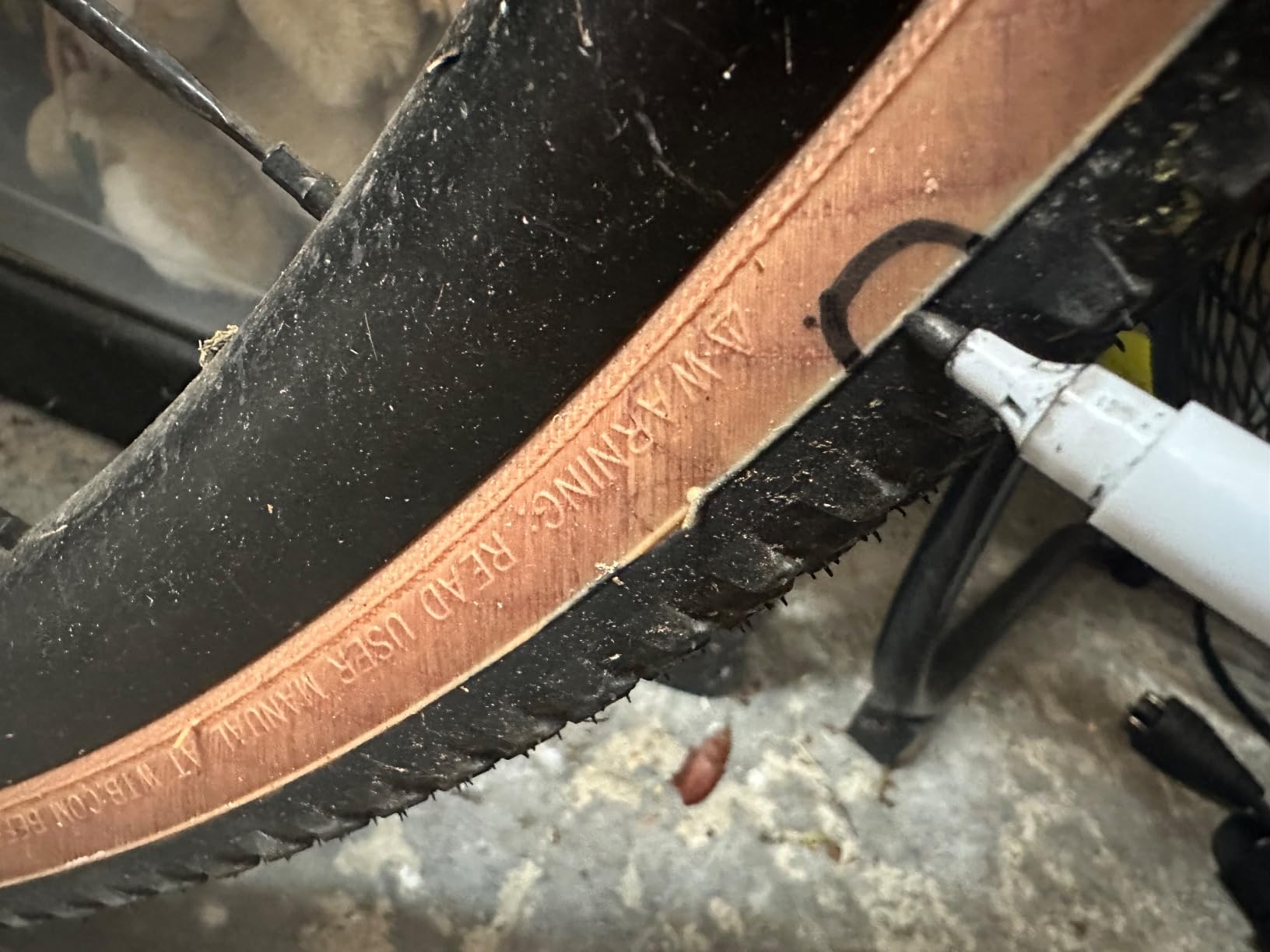 WTB Vulpine Gravel Bike Tire (700c) Tubeless Folding - Light Fast Rolling for Races (Black/Tan, Optional SG Puncture Protection) customer photo 2
