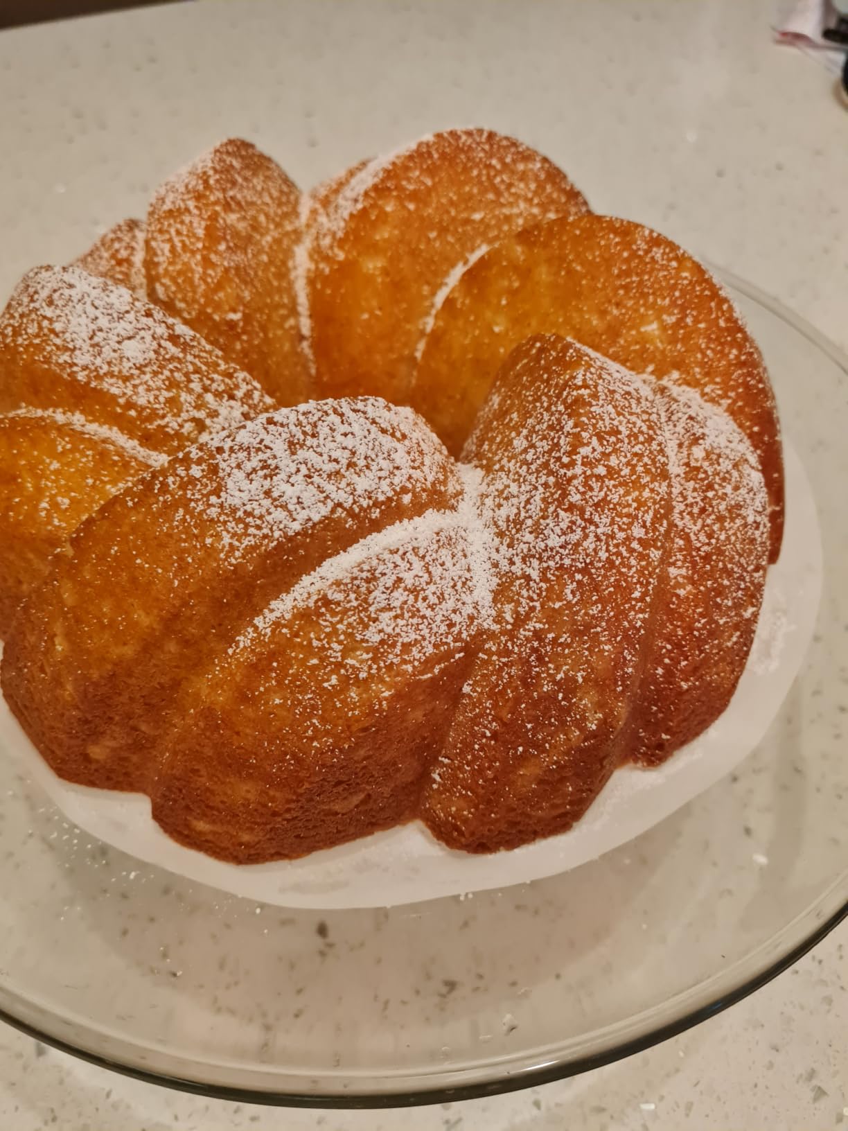 Nordic Ware NW 95577 75th Anniversary Braided Rope Bundt Cake Pan, Gold 12 Cup Capacity customer photo 2