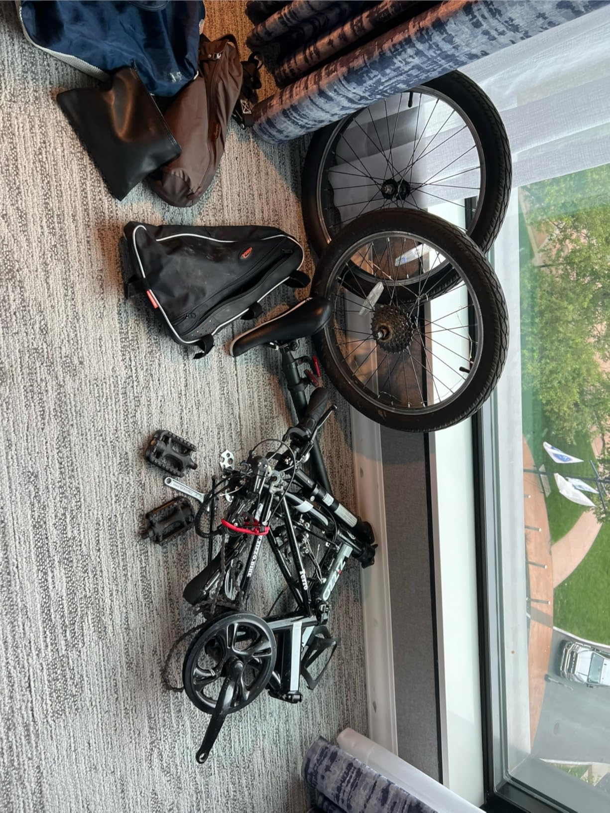 ZiZZO Ferro 20 inch Folding Bike customer photo 2