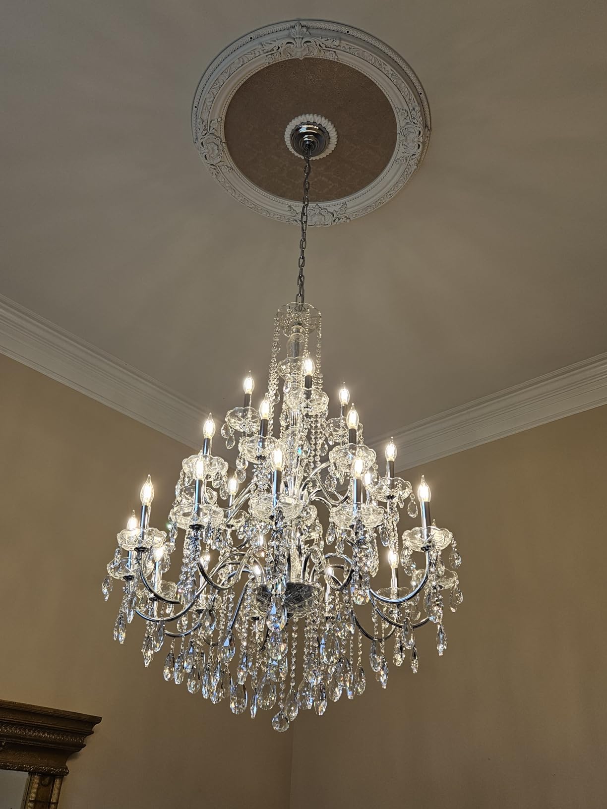 Round Blanco-White Chandelier Ceiling Medallion or Fan Medallion, 36 Inches customer photo 1