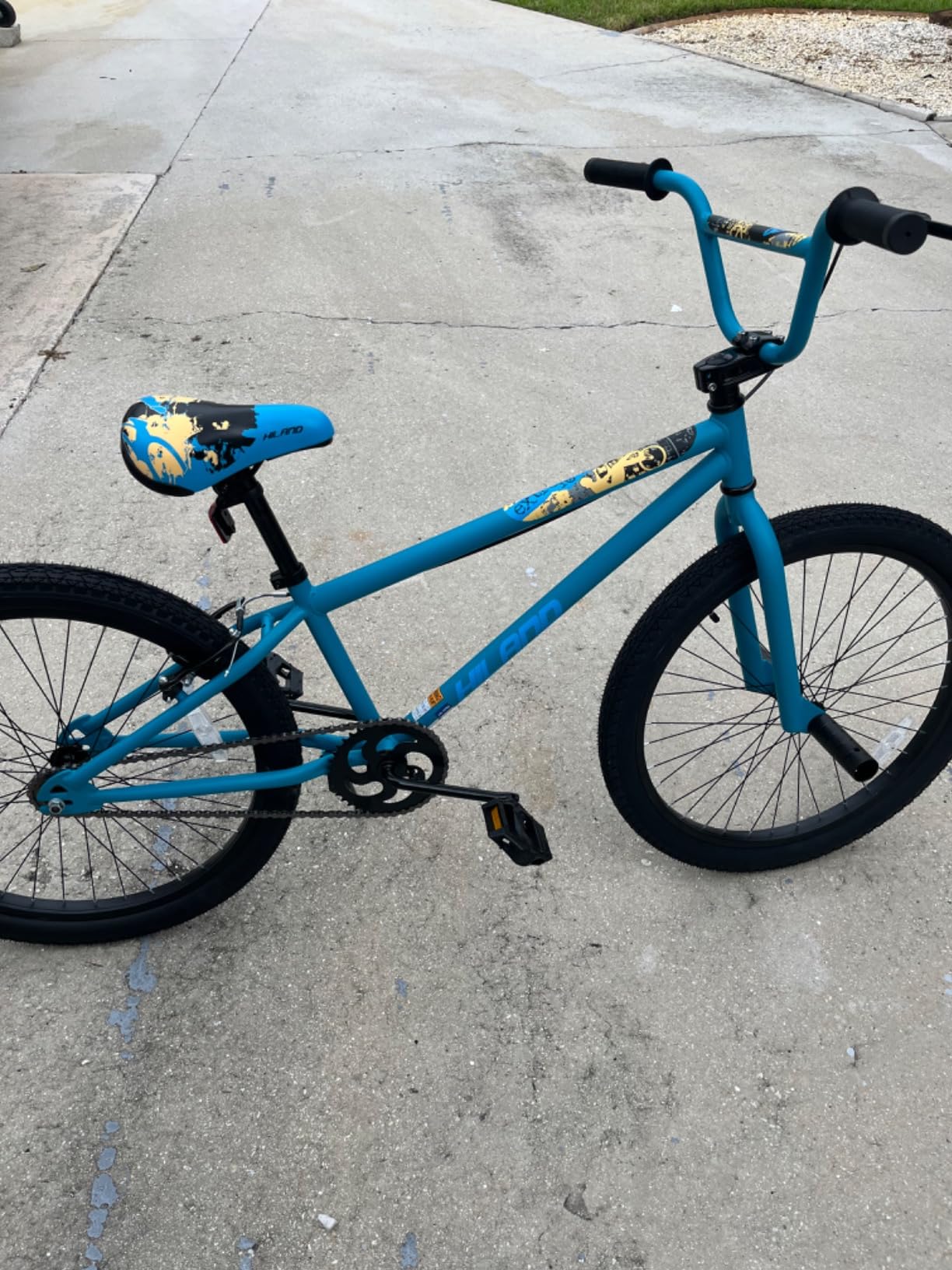 Hiland 24 26 inch BMX Bike for Teen Bike and Adult Bikes, Beginner-Level BMX to Advanced Riders with 2 Pegs, Bicycles for Men and Women, Multiple Colors customer photo 2