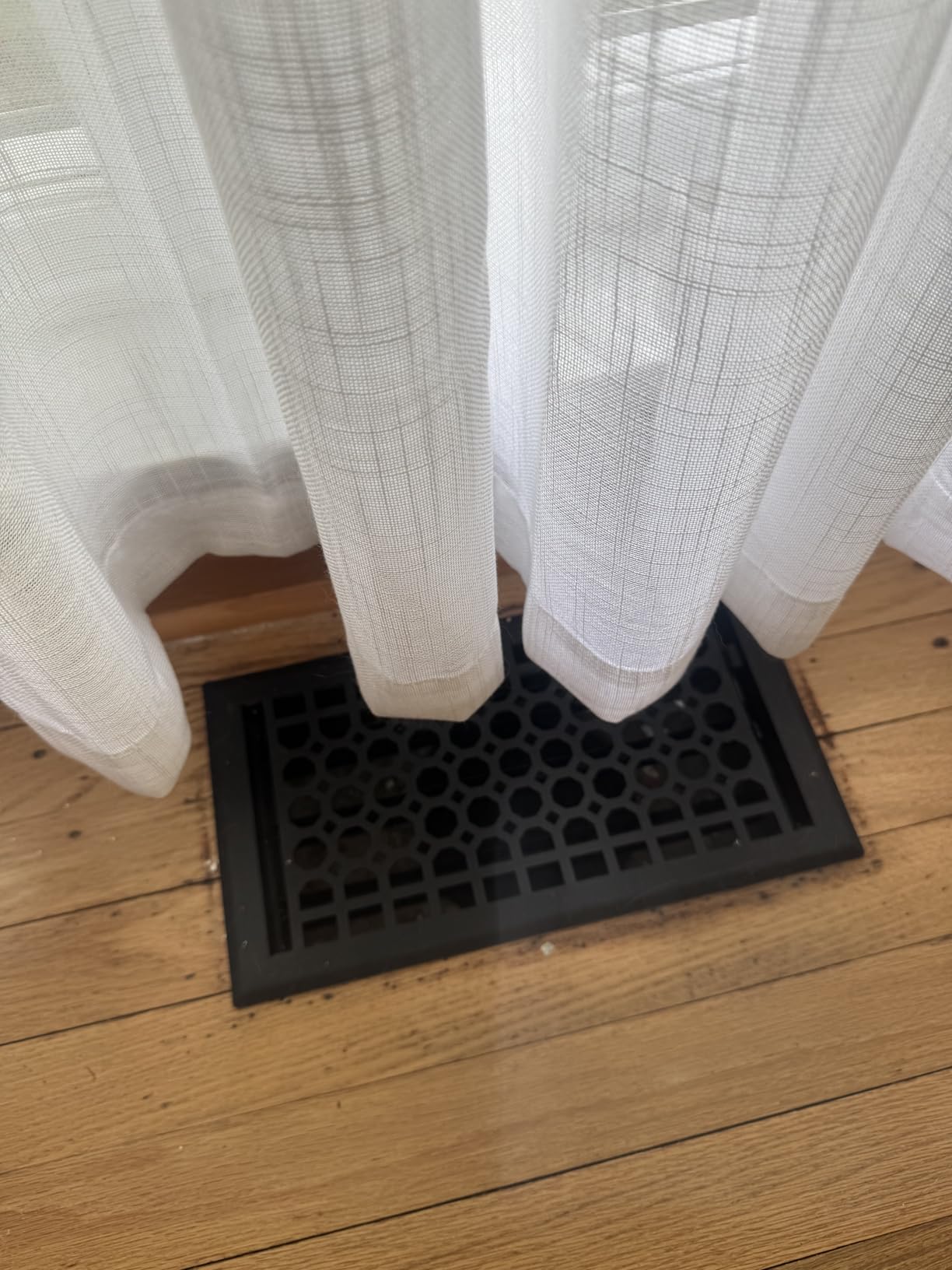 Empire Register Co, Vent Cover - 4x12 inch, Honeycomb Design, Oil Rubbed Bronze Finish, Heavy Duty Floor Vent Covers, Metal Damper Attached Vent Covers for Home Floor only customer photo 1