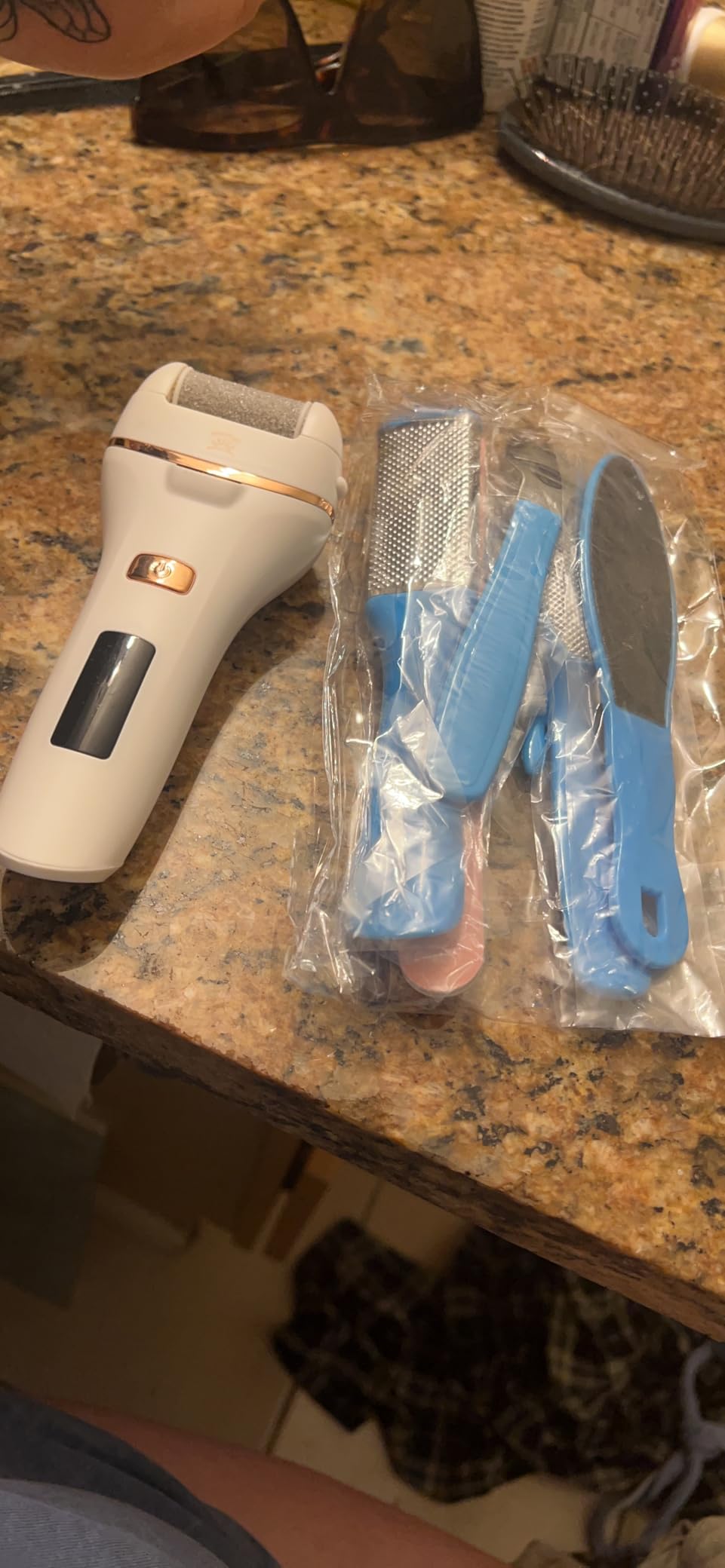 Electric Foot File Callus Remover, Rechargeable Pedicure Tools Foot Care Kit, Callus Remover for Feet with 3 Roller Heads, 2 Speed for Remove Cracked Heels Calluses and Hard Skin customer photo 1