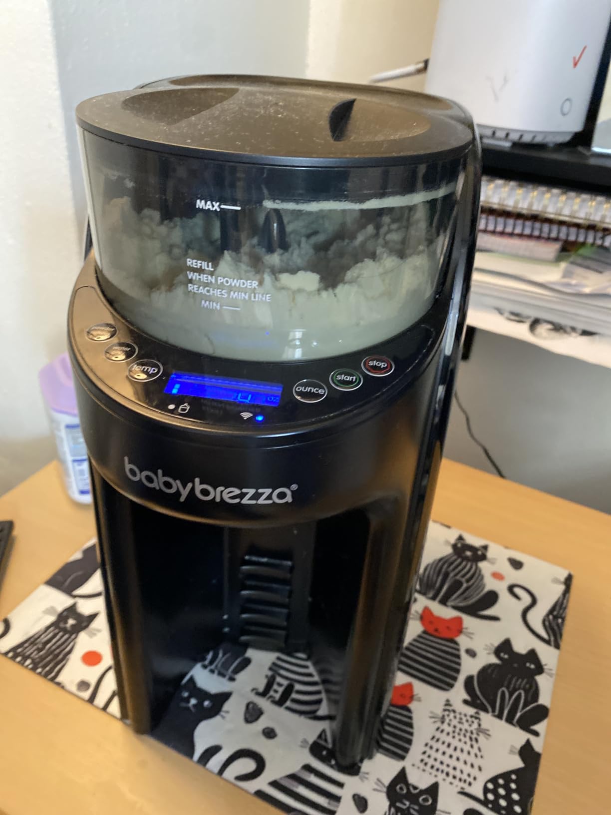 Baby Brezza Formula Pro Advanced WiFi Formula Dispenser - Automatically Mix a Warm Formula Bottle From Your Phone Instantly, Black customer photo 2