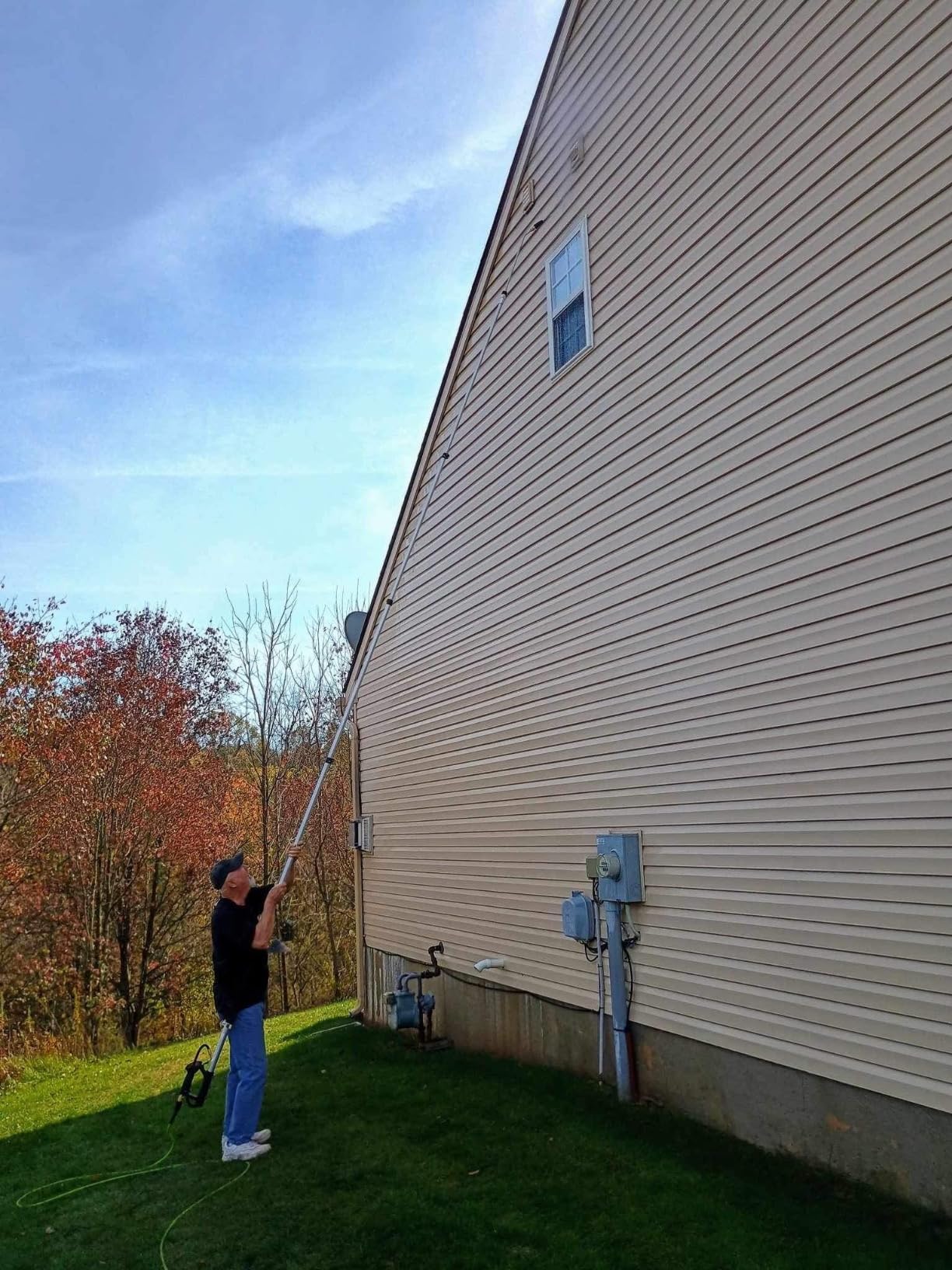 janz Aluminum 24 FT Telescoping Pressure Washer Wand with Extension Wand, Gutter Cleaner Attachment, 5 Spray Nozzle Tips, 2 Hose Inlet Adapters and Support Harness customer photo 1