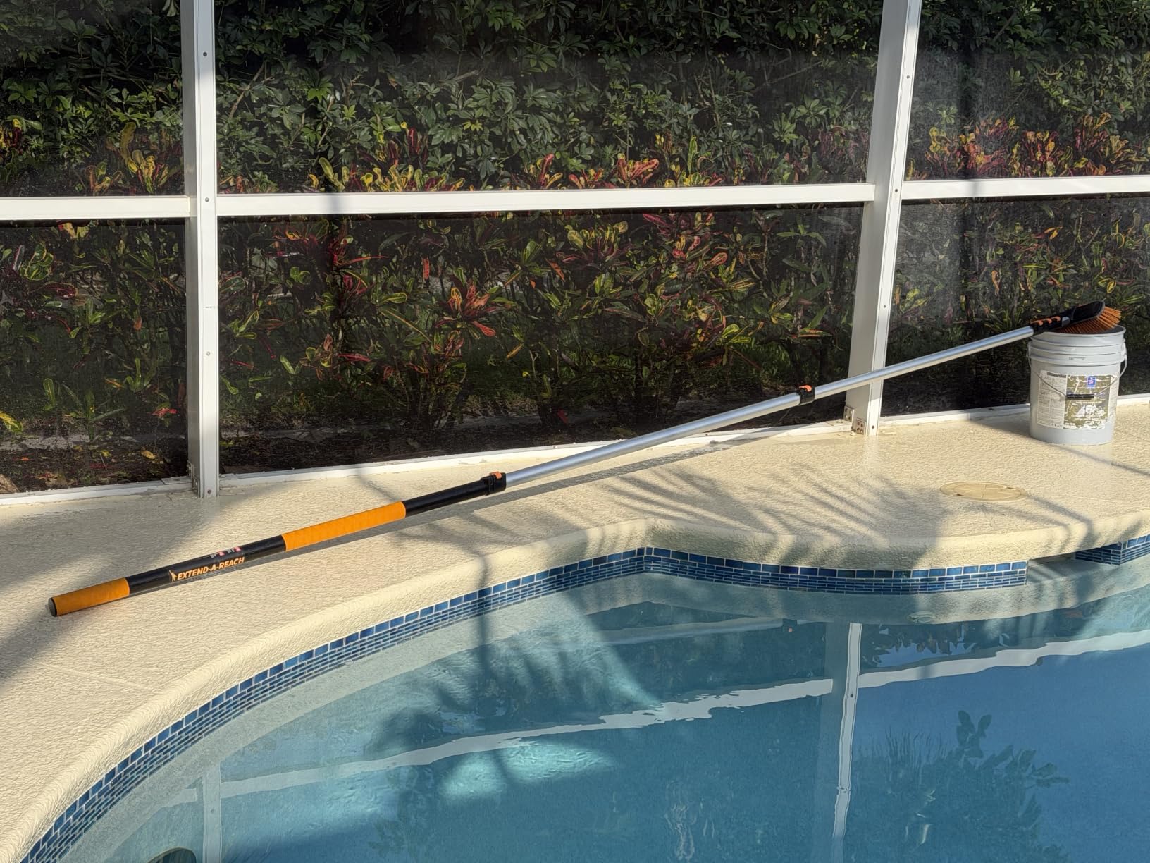 36-Foot Exterior House Cleaning Brush Set with 5-30 ft Extension Pole | Vinyl Siding Brushes with Telescopic Extendable Pole & Window Cleaning Squeegee customer photo 1
