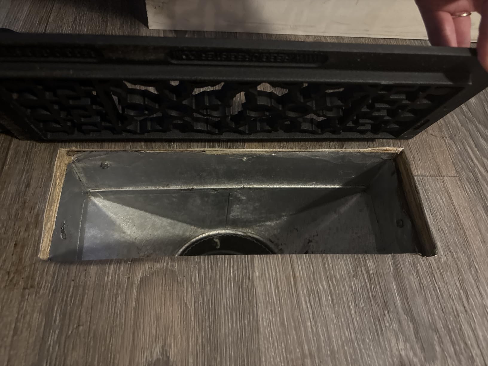 Reggio Register 4x12 Basketweave Pattern Floor Vent Cover, Oil-Rubbed Bronze Steel Rust-Resistant Metal Grille for Floors, Featuring an Underside Lip, Without Mounting Holes, Made in The USA customer photo 2