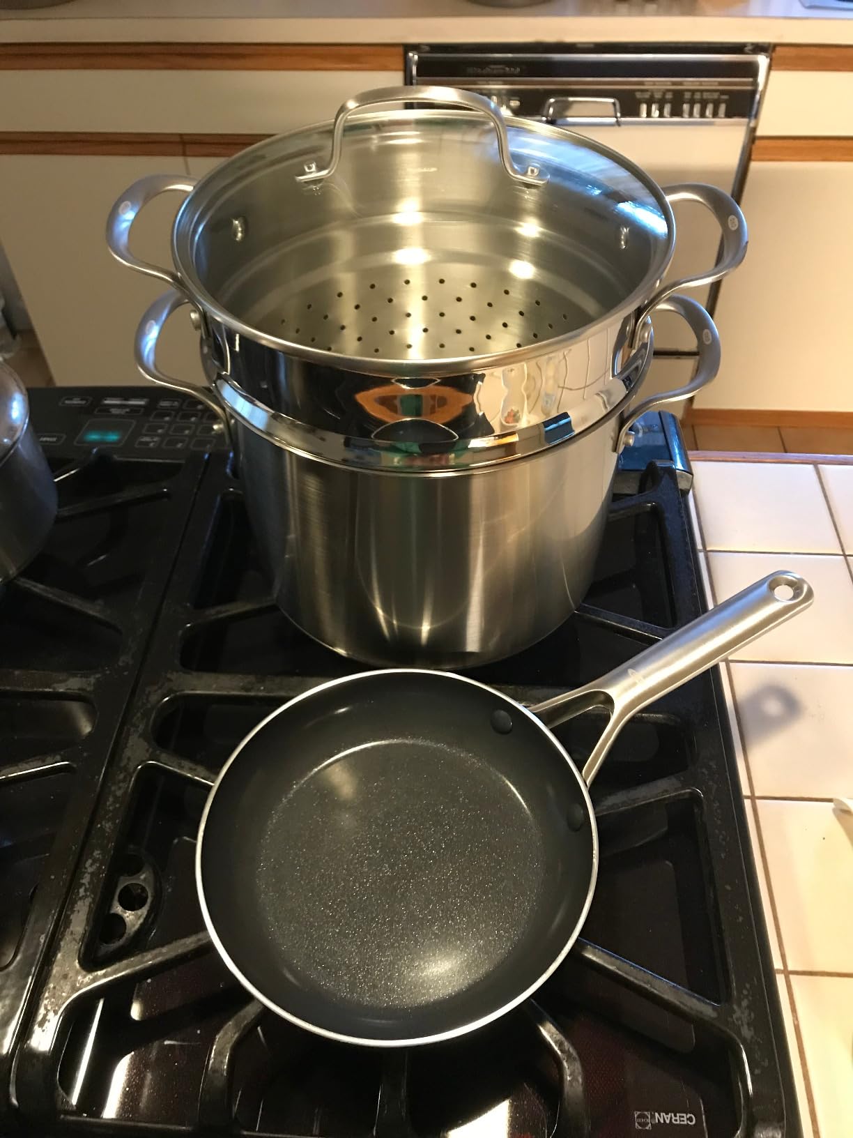 OXO Stainless Steel 8.4QT Multipurpose Boiler Pot with Steamer Insert & Glass Lid, Stockpot for Simmering, Boiling, Steaming, Stew, Soup, Pasta, Induction Suitable, Dishwasher Safe, Stainless Steel customer photo 1