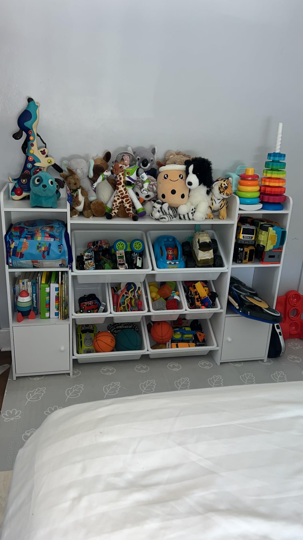 FOTOSOK Toy Storage Organizer with 8 Toy Bins, Toy Organizer Kids Bookshelf with 6 Storage Cubbies, Stuffed Animal Storage Organizer, Playroom Storage and Toy Chest, White customer photo 1
