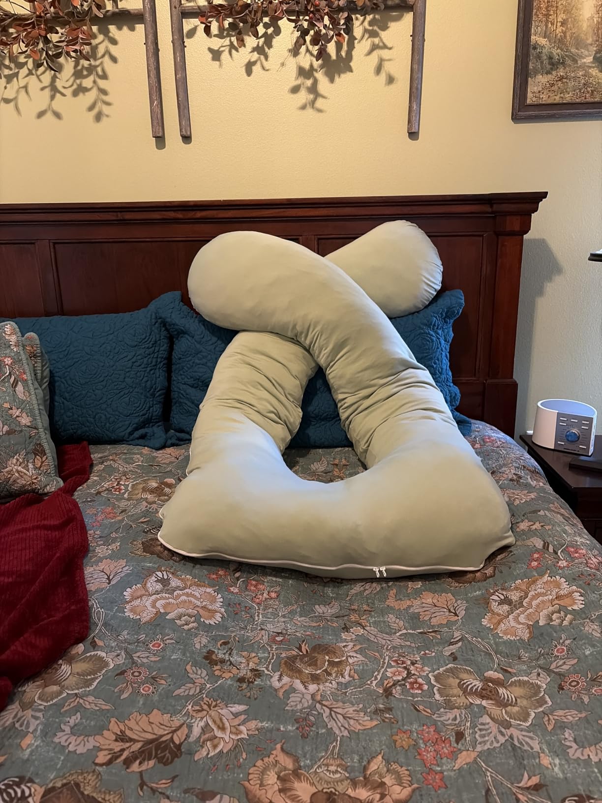 Meiz Pregnancy Pillow, U Shaped Pregnancy Pillows for Sleeping Cooling, 55 Inch Maternity Pillow for Pregnant Women, Body Pillows for Adults, Rayon Cover from Bamboo, Sage Green customer photo 2