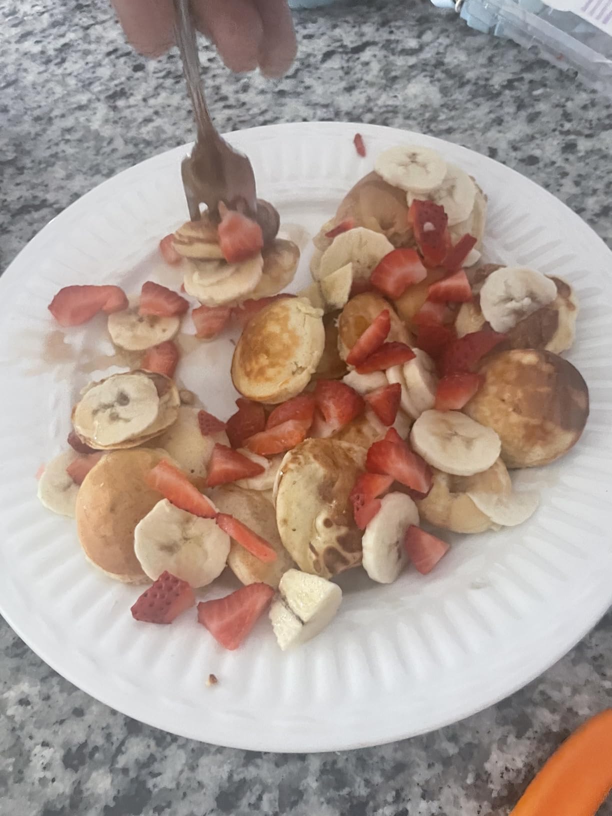 Baker's Friend Mini Pancakes Maker Machine, Dutch Mini Pancake Griddle, 14 Holes Electric Poffertjes Pan, Ideal for Breakfast, Snacks, Desserts & More customer photo 1