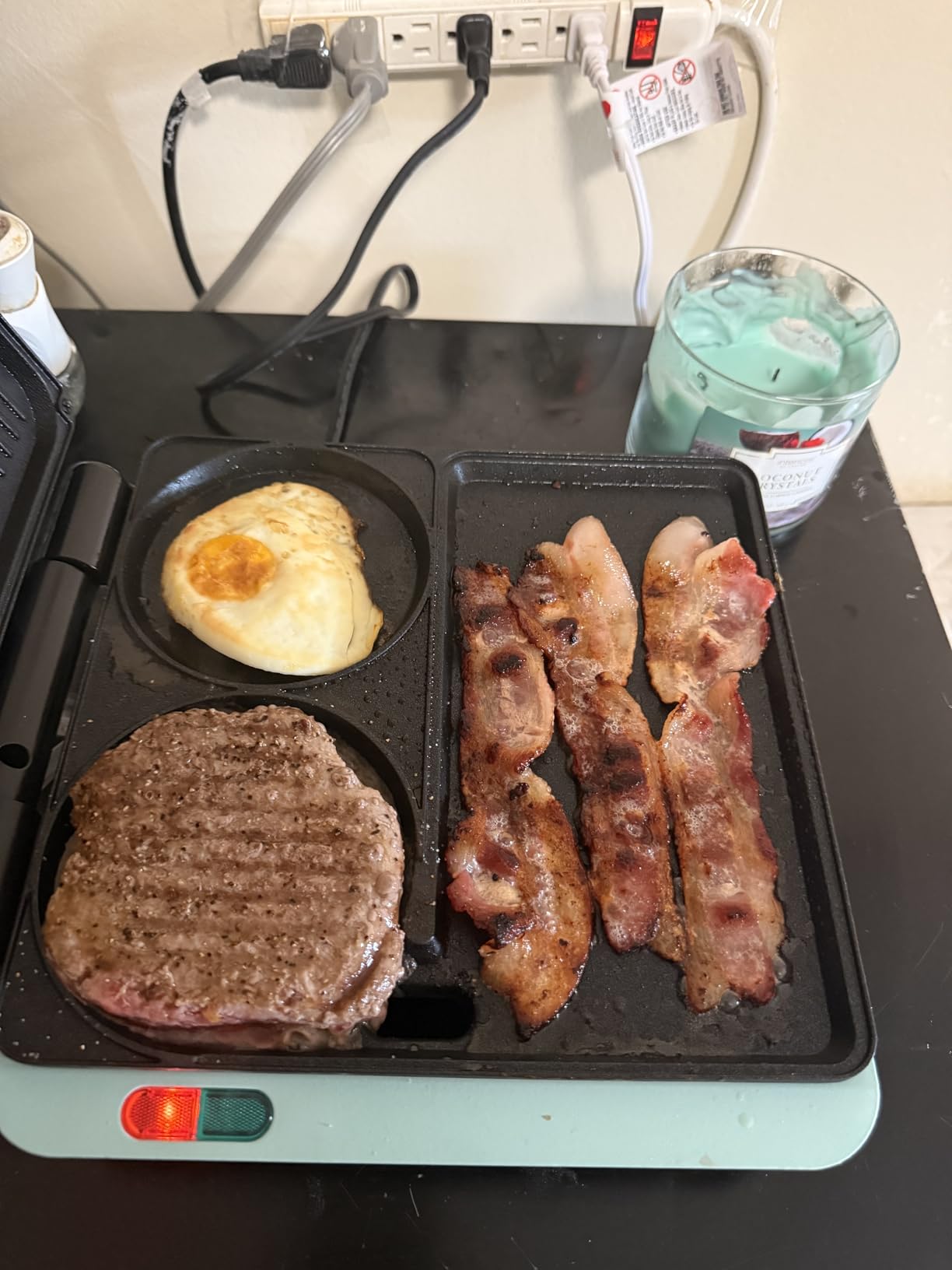Baker's Friend Breakfast Sandwich Maker, Nonstick Electric Griddle & Grill Combo, 3 in 1 Breakfast Station, Aqua customer photo 1