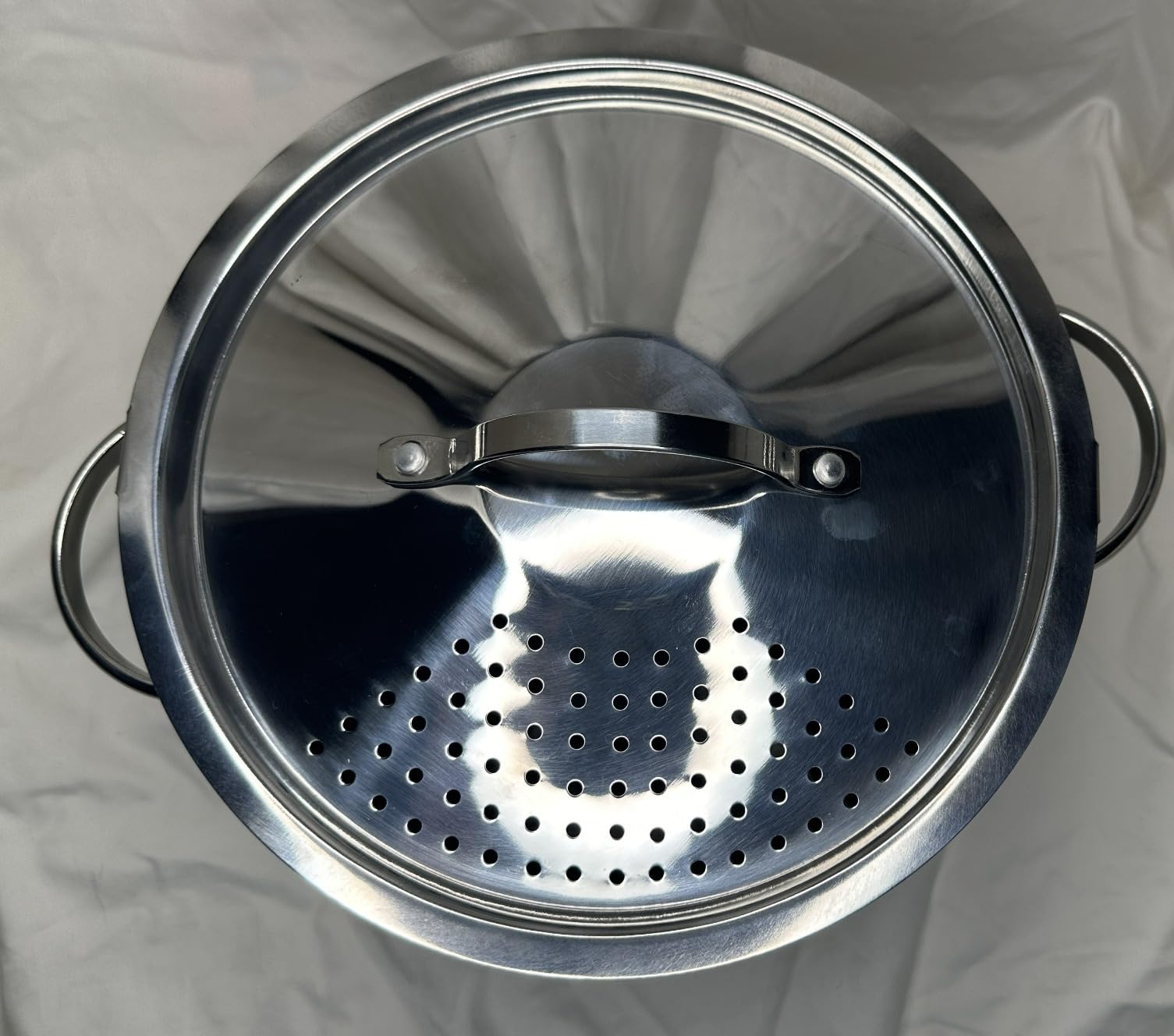 Stainless Steel Pasta Pot with Strainer Lid - 5.5 Qt Large Capacity Spaghetti Pot with Twist Lock Lid - Deep Cooking and Stock Pots for Boiling, Dishwasher Safe By Cooler Concepts customer photo 2