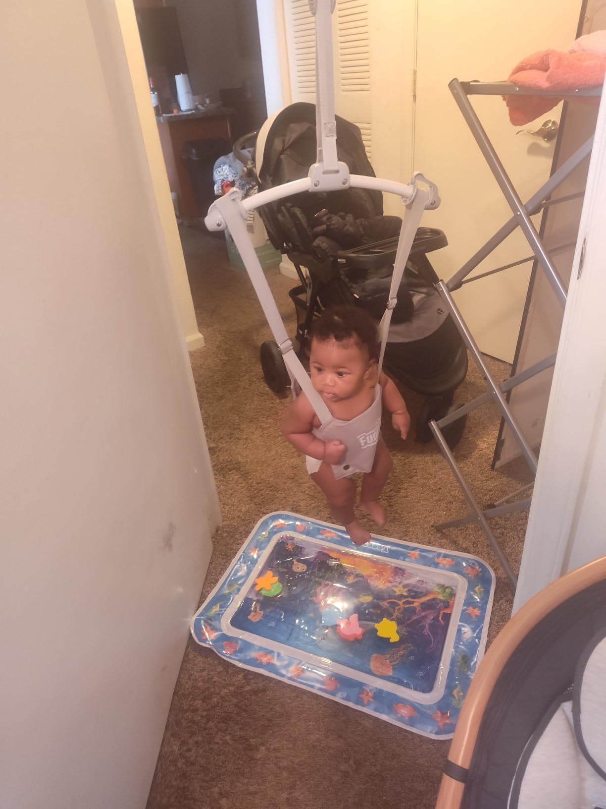 FUNLIO Baby Door Jumper for 6-24 Months (with Door Clamp), Baby Jumper Doorway with Strong Spring & Adjustable Strap, Portable Infant Baby Bouncer, Bearing 40 Lbs, CPC & CE Certified-Pink customer photo 1