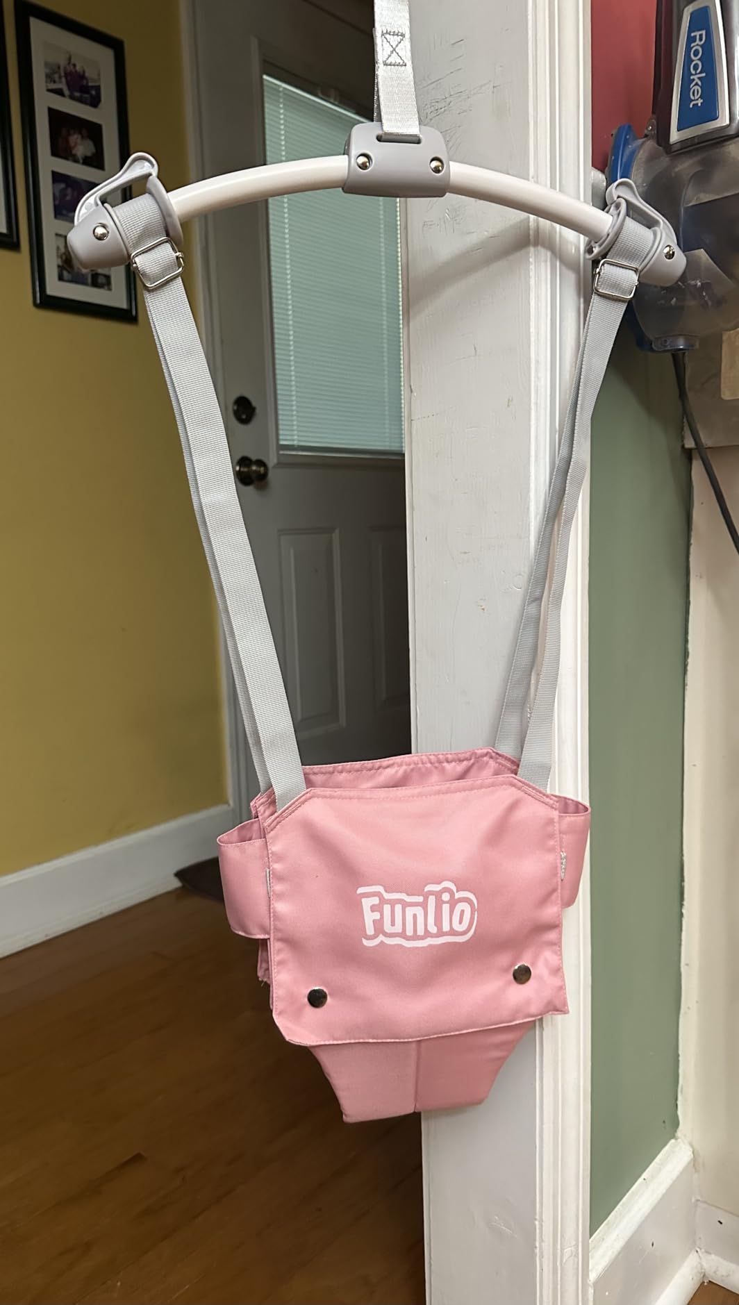 FUNLIO Baby Door Jumper for 6-24 Months (with Door Clamp), Baby Jumper Doorway with Strong Spring & Adjustable Strap, Portable Infant Baby Bouncer, Bearing 40 Lbs, CPC & CE Certified-Pink customer photo 2
