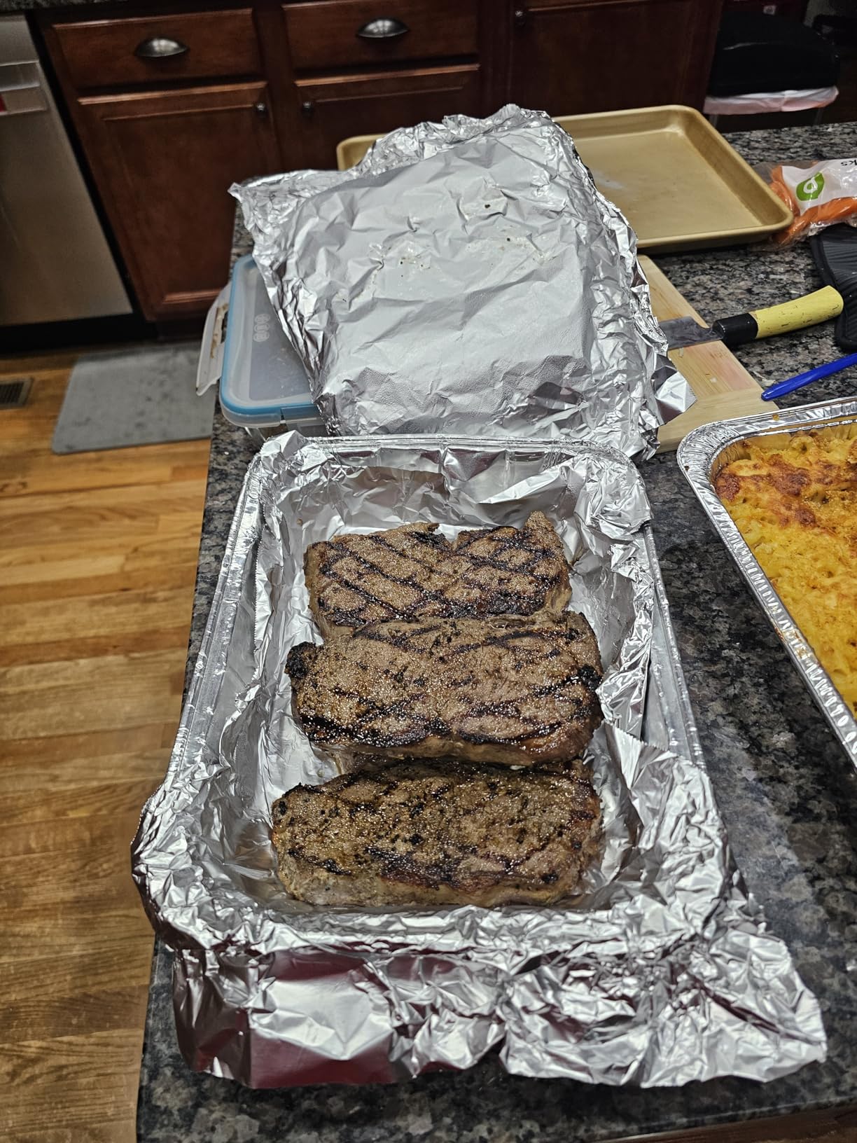 Lodge 12.5 x 8 Inch Enamel Cast Iron Grill Pan - Dual Assist Handles - Use in the Oven, on the Stove, on the Grill, or Over a Campfire - Red customer photo 1