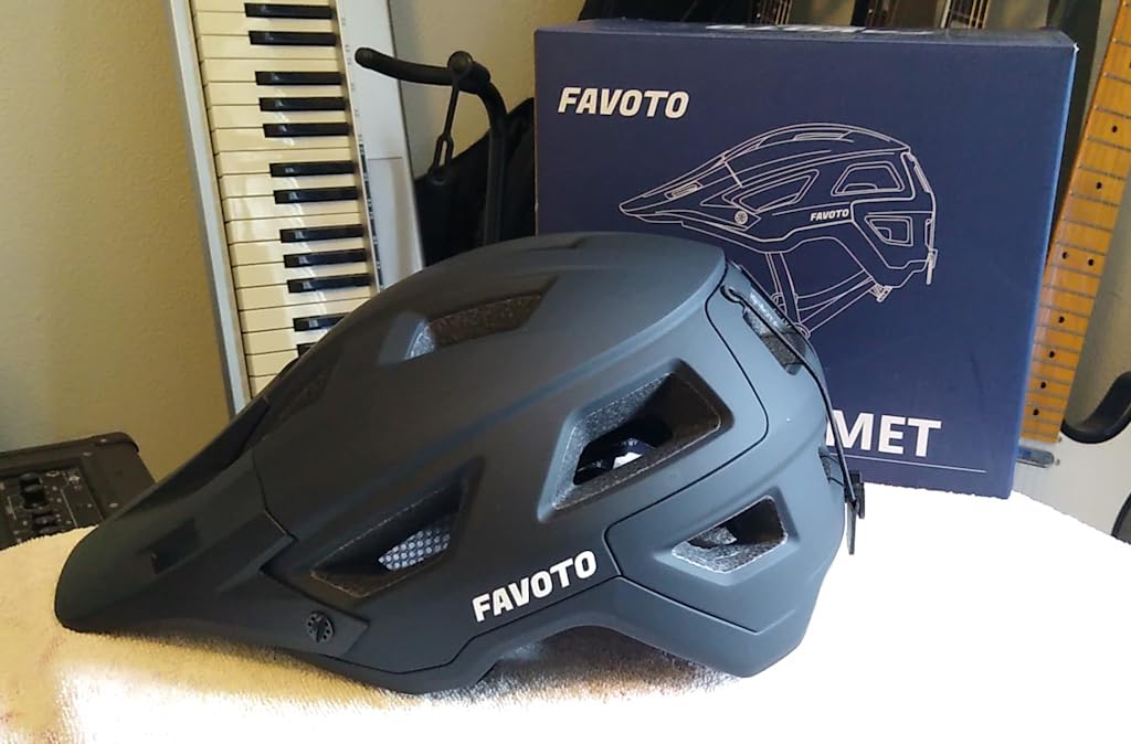 Favoto Adult Mountain Bike Helmet for Men & Women, Magnetic Buckle MTB Helmet with Removable Visor, Lightweight for Commuting & Off-Road Cycling customer photo 1