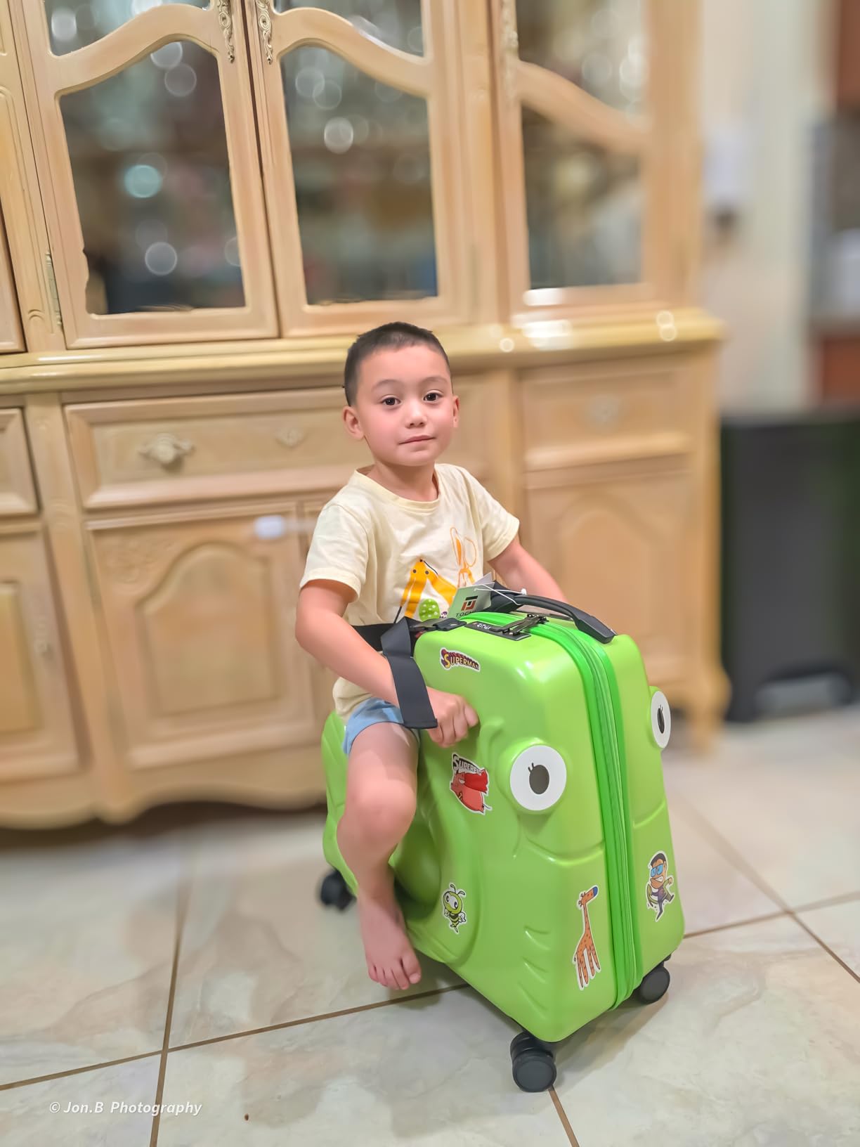 Kids Luggage, Kids Ride-on Luggage with Spinner Wheels Suitcase, Kid's Ride-On Suitcase Help Your Child Relax, Carry On Trolley Luggage with Password Lock (Blue, 19 inches), QX-20 customer photo 1