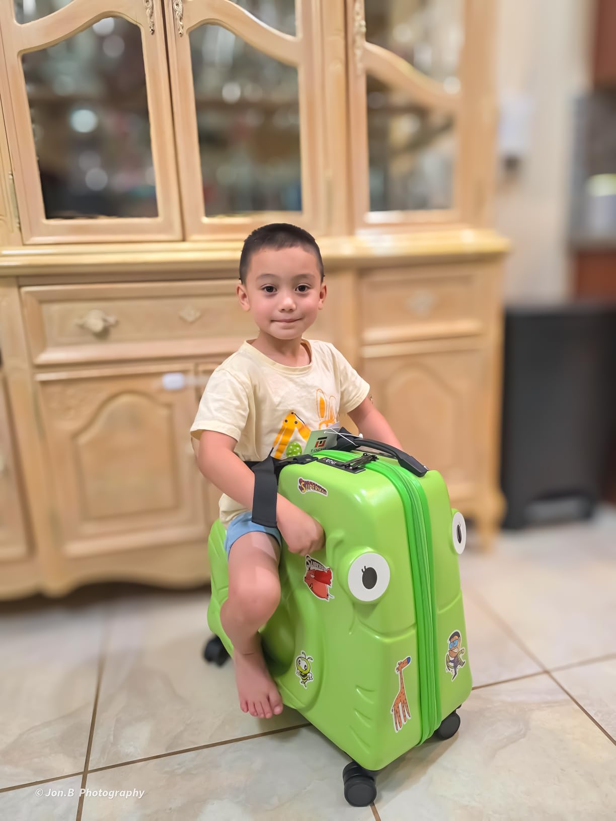 Kids Luggage, Kids Ride-on Luggage with Spinner Wheels Suitcase, Kid's Ride-On Suitcase Help Your Child Relax, Carry On Trolley Luggage with Password Lock (Blue, 19 inches), QX-20 customer photo 2