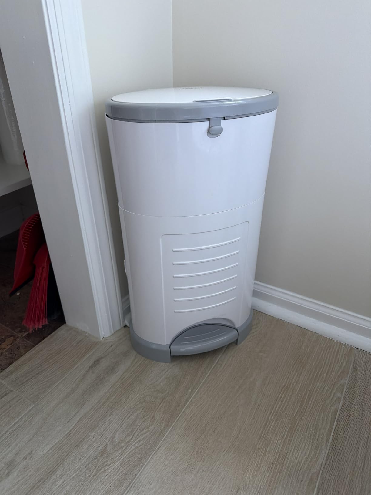 Diaper Dekor EKO Classic Diaper Pail, White - ONLY Eco-Friendly Diaper Pail Made with 70% Recycled Materials, Hands-Free: Step-Drop-Done, Cost-Effective Refill System customer photo 1