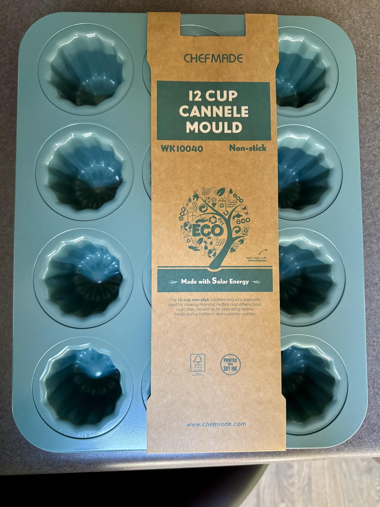 CHEFMADE Canele Mold Pan, 6-Cavity Nonstick Carbon Steel Bakeware (Green) customer photo 1