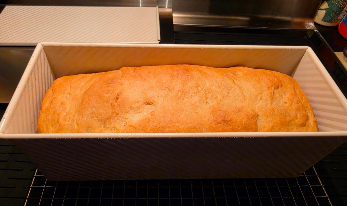 Premium Beige 13-inch Pullman Loaf Pan with Lid, 2.2 lb Sandwich Loaf Pan for Homemade Bread, PFTE and PFOA-Free Non-Stick Rectangle Bread Pan, Safe and Healthy, Easy to Clean customer photo 1