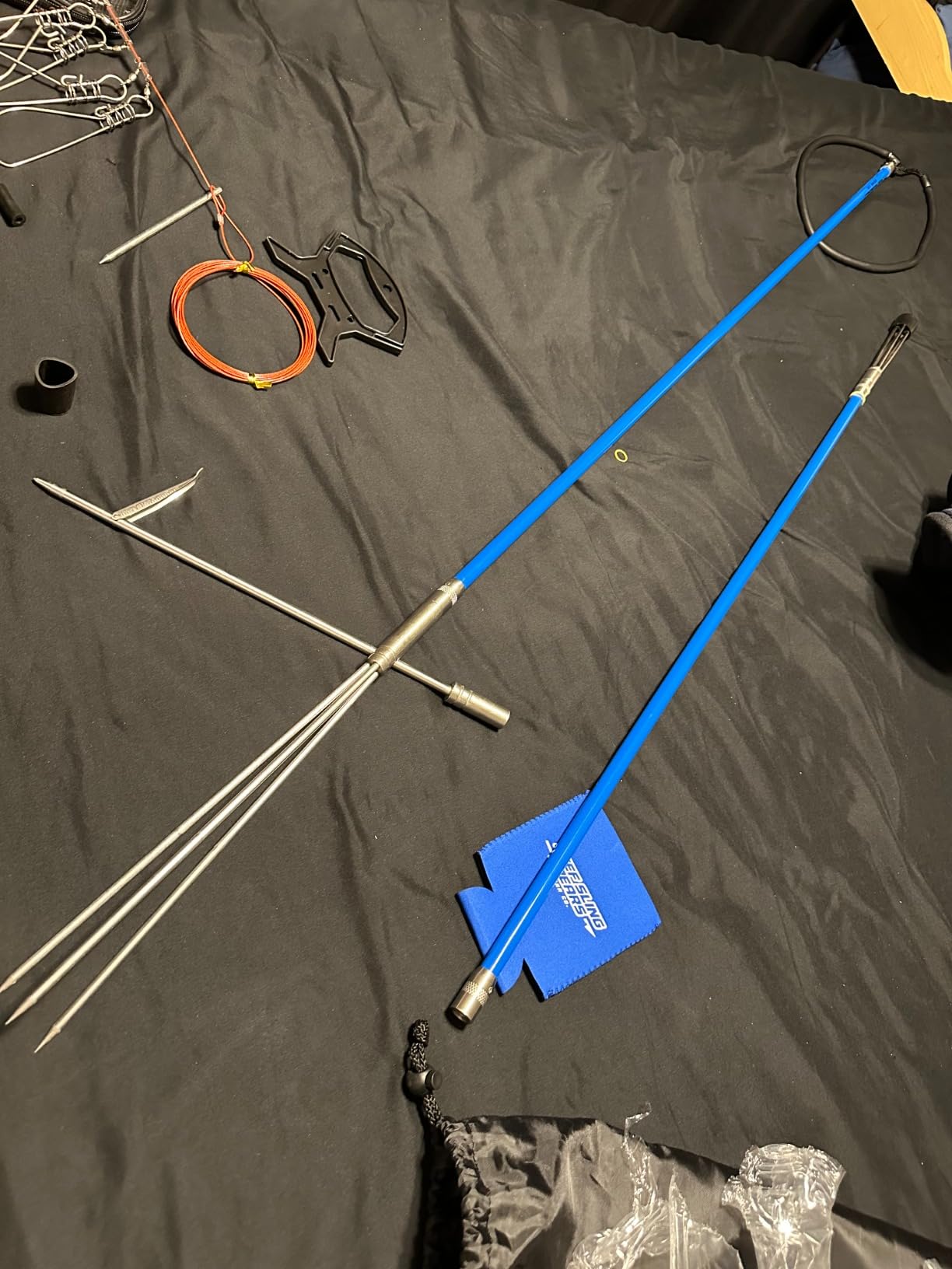 Hawaiian Sling Fishing Spear Set - Travel Fiberglass Pole Spear Harpoon for Spearfishing with 3 Prong Paralyzer Tips 5' - Fishing line Holder and Travel Bag Included for Spear Fishing Equipment customer photo 2