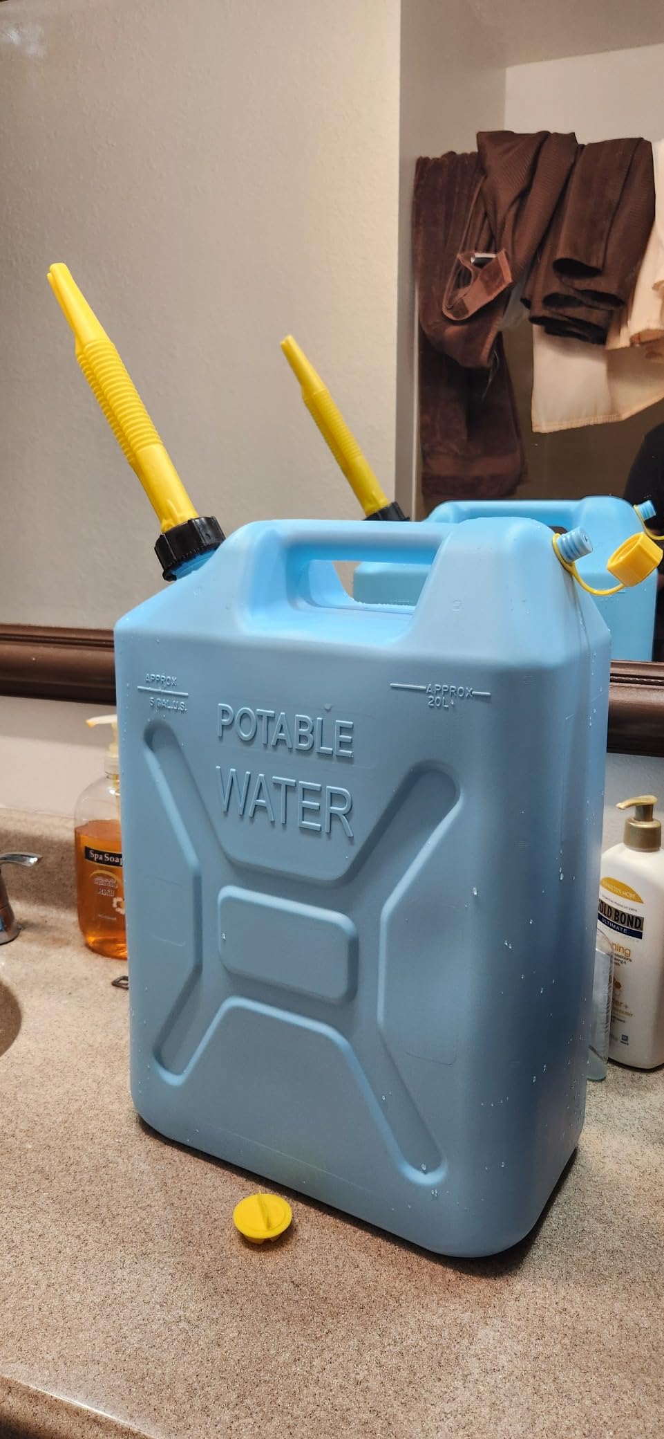 Scepter Portable Plastic Military Style Food Grade 5 Gal Water Jug Container with Reversible Spout for Camping & Emergency Storage, Blue customer photo 2