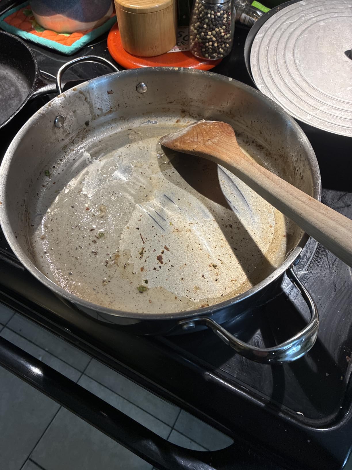 Cooks Standard Multi-Ply Clad 5.5 Quart Stainless Steel Sauté Pan, 12 Inch Deep Frying Pan Skillet with Lid, Induction-Ready, Dishwasher & Oven Safe customer photo 1