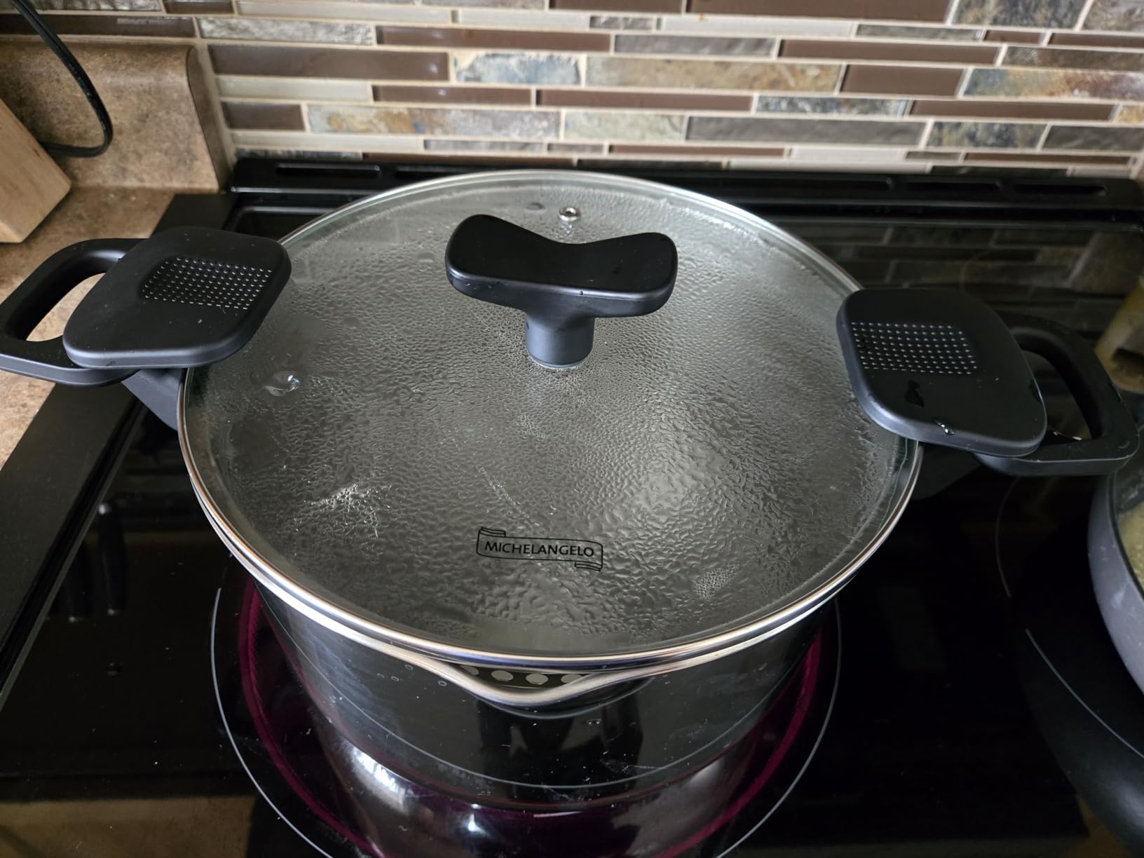 MICHELANGELO Stainless Steel Pasta Pot with Strainer Lid - Pasta Cooker | 6 Quart Induction Pot for All Cooktops, 6 Qt Spaghetti Pots with Strainer Lid customer photo 2