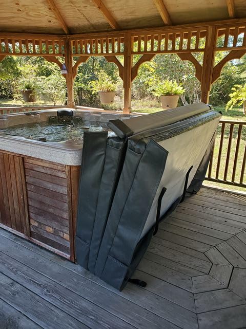 TOCRETOARE Hot Tub Cover Lift, Spa Cover Lifts Heavy Duty Cover Hydraulic Lifter Universal Assist Hot Tub Cover Lifter Removal System Reinforced Brackets Easy Assemble Fits Various Spas & Hot Tubs customer photo 1