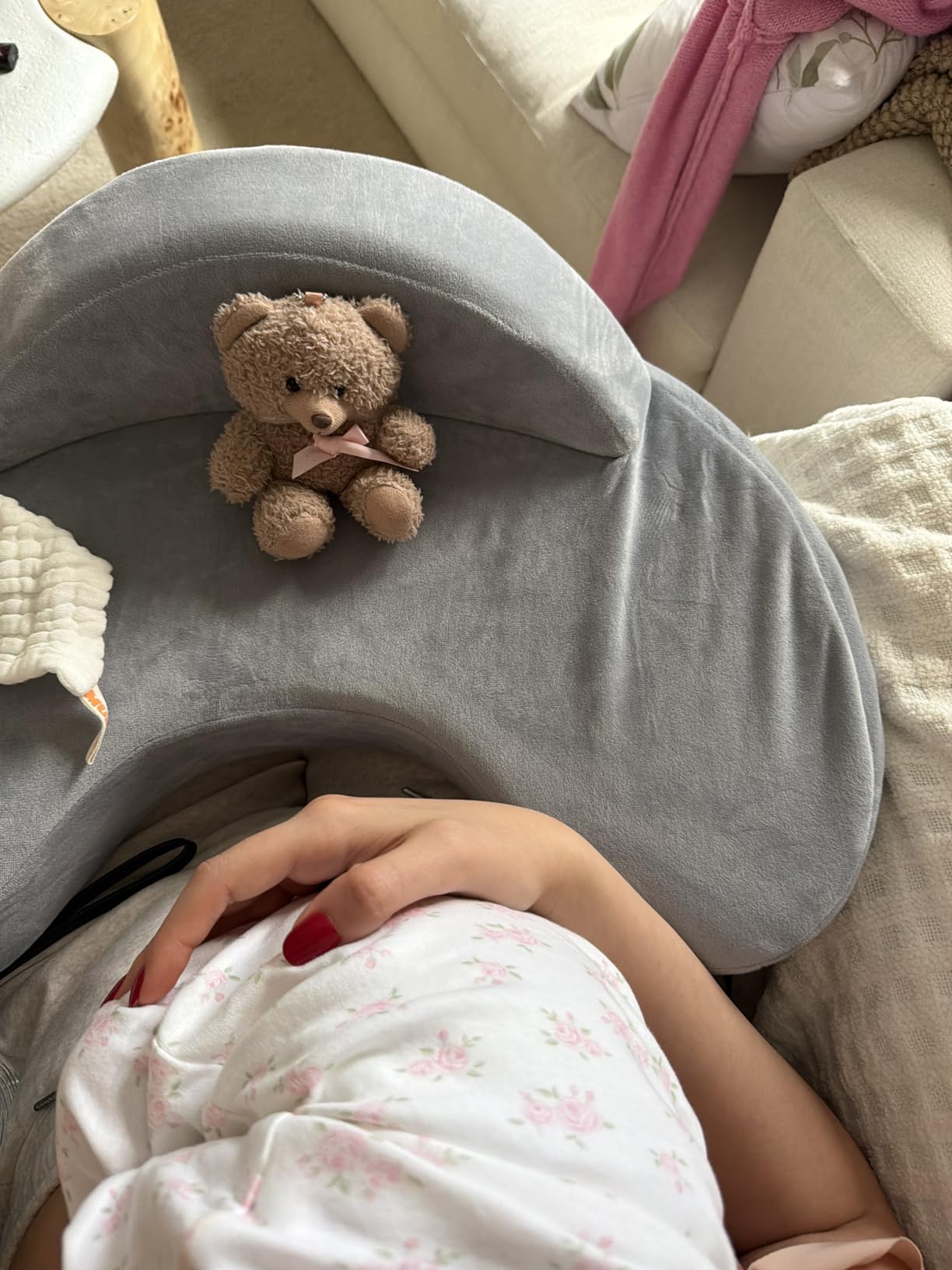 Momcozy CozyPro Nursing Pillow - All Around Lumbar & Arm Support - Safety Guard, Firm & Springy Memory Foam-Stable, Ergonomic Support, Easier Breastfeeding, Wider Cushion, Adjustable, Removable Cover customer photo 1