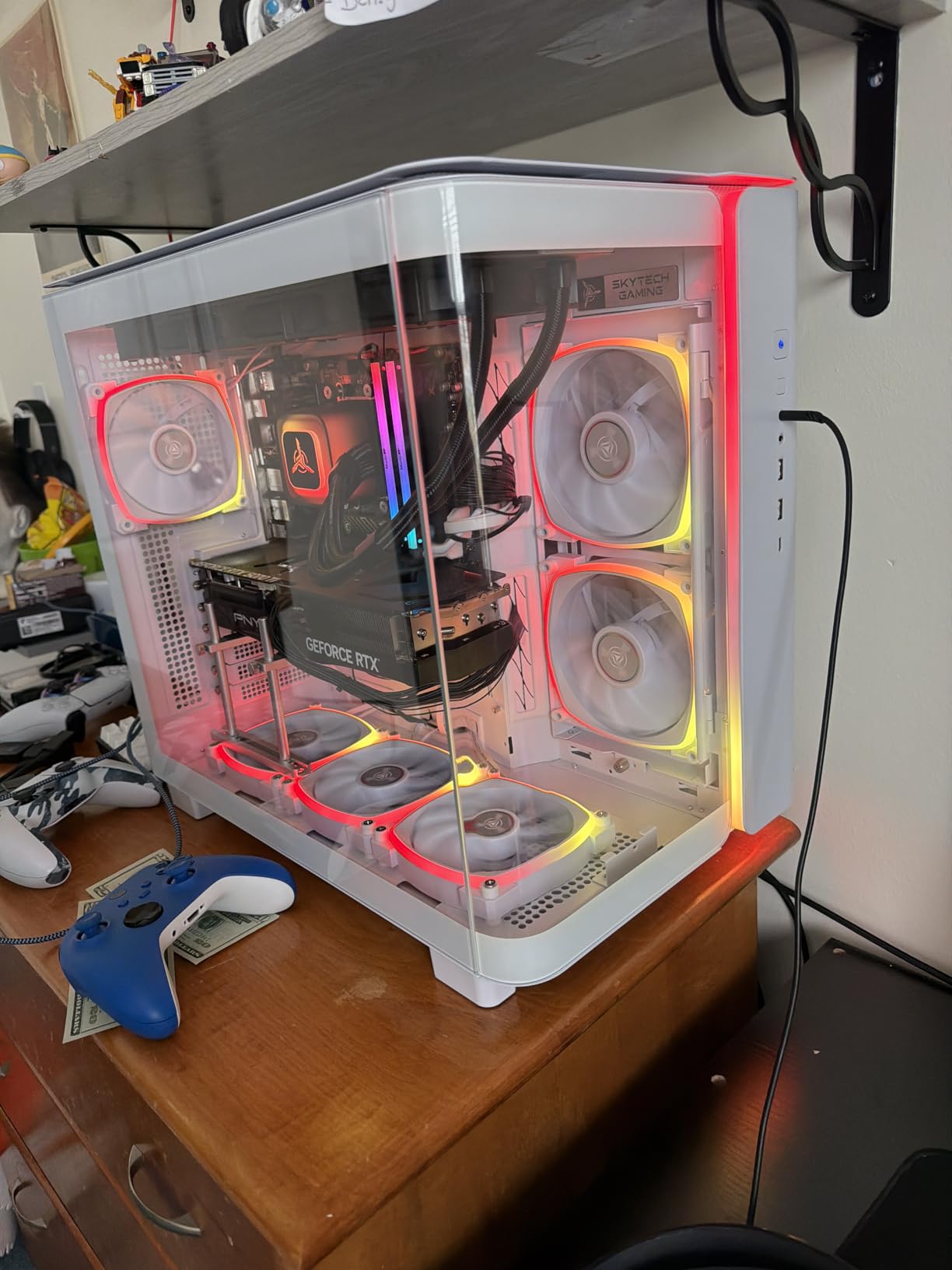 Skytech Gaming King 95 Desktop PC, Ryzen 7 9800X3D 4.7 GHz, NVIDIA RTX 5070 Ti 16GB, 1TB Gen4 NVMe SSD, 32GB DDR5 RAM 5600 RGB, 850W Gold ATX 3 PSU, 360mm ARGB AIO, Wi-Fi, Win 11 customer photo 2