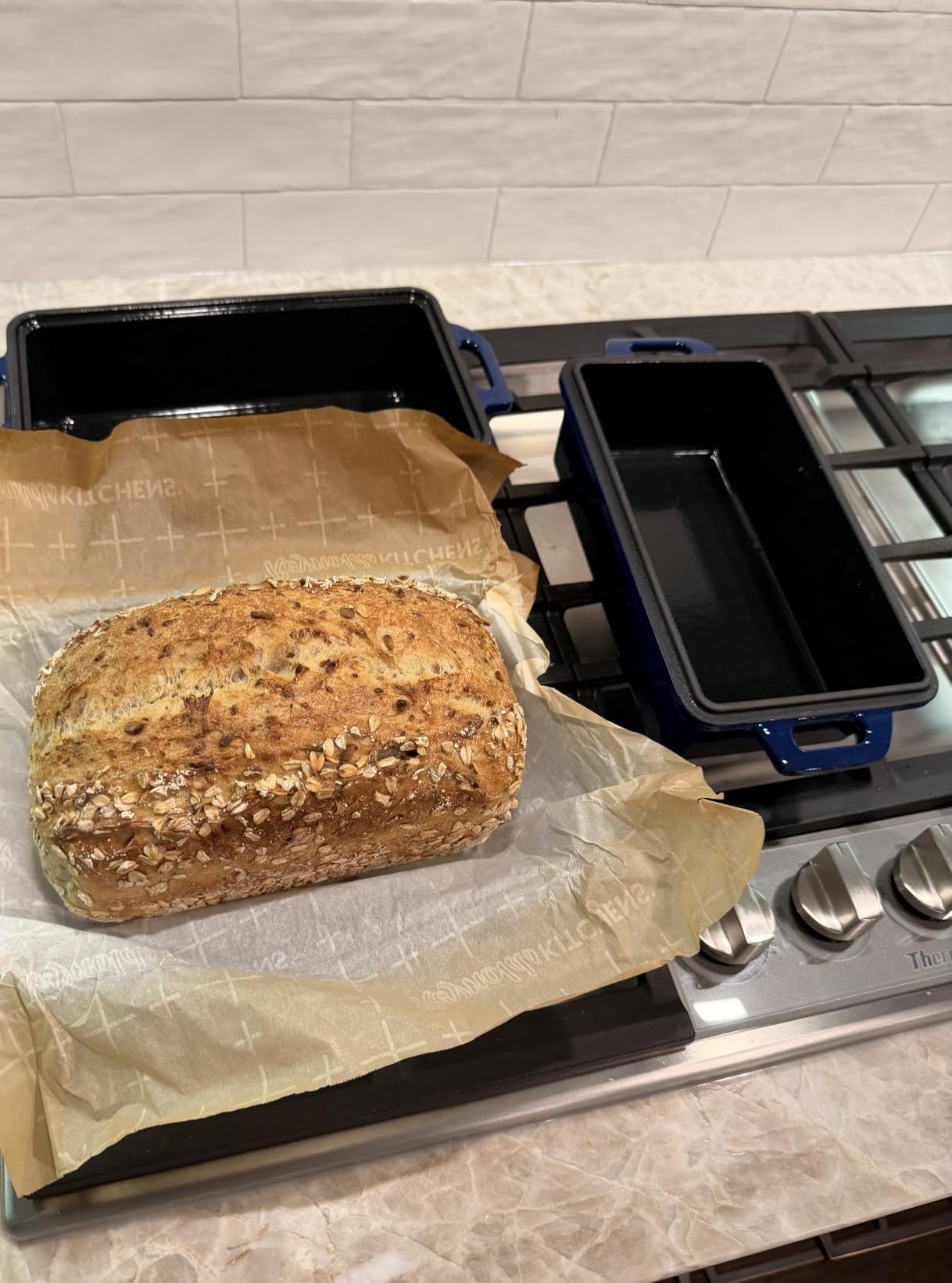 Northriver Casting 9x5 Inch Enameled Cast Iron Bread Loaf Pan with Lid, Perfect Sourdough Baking Pans | Even Heat Distribution for Homemade Bread, Cake, Meatloaf, 2 Piece set, Red customer photo 1