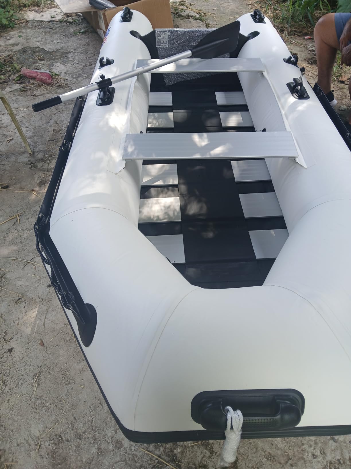 10FT Inflatable Boat, 2-3 Person Portable Raft, 2 Aluminum Seat Board and 5 Aluminum Floor, 3 Independent Air Tubes, 14 Inch Large Float. No Disassembly Required, Ultra Portable Design customer photo 1